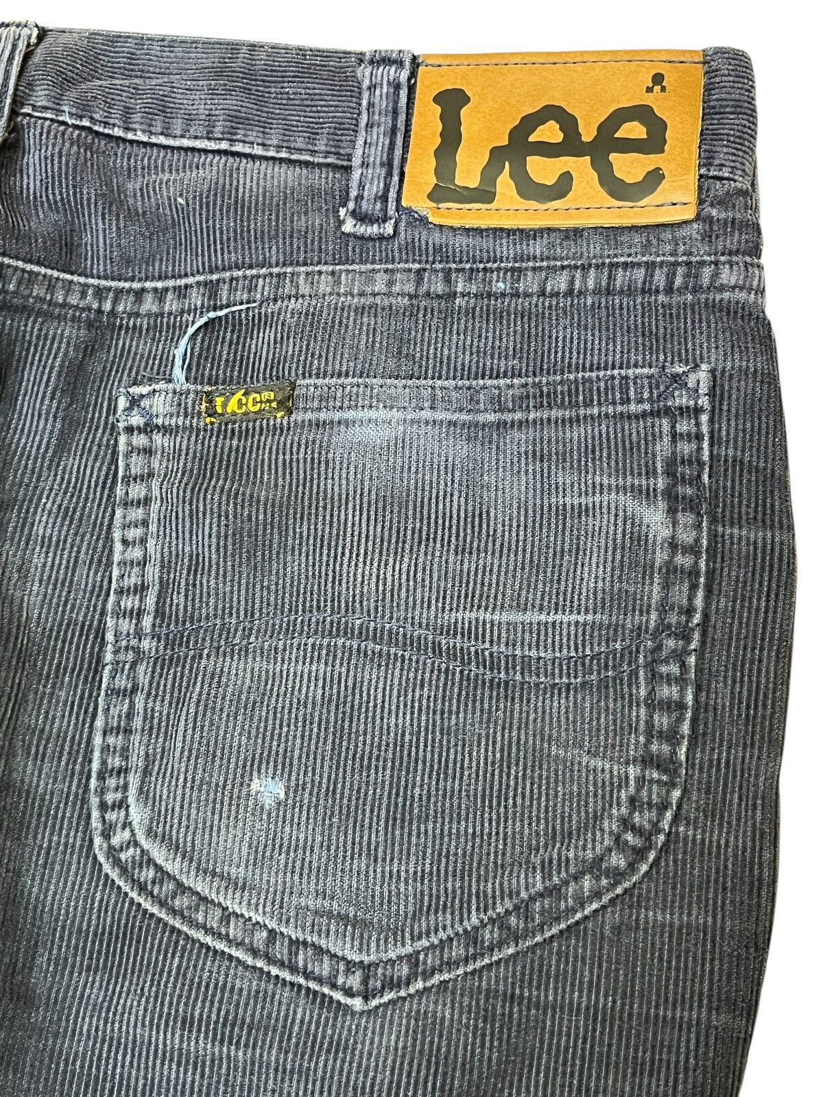 Lee VINTAGE 80s LEE RIDERS MADE IN USA BLUE CORDUROY PANTS Size US 33 - 7 Thumbnail