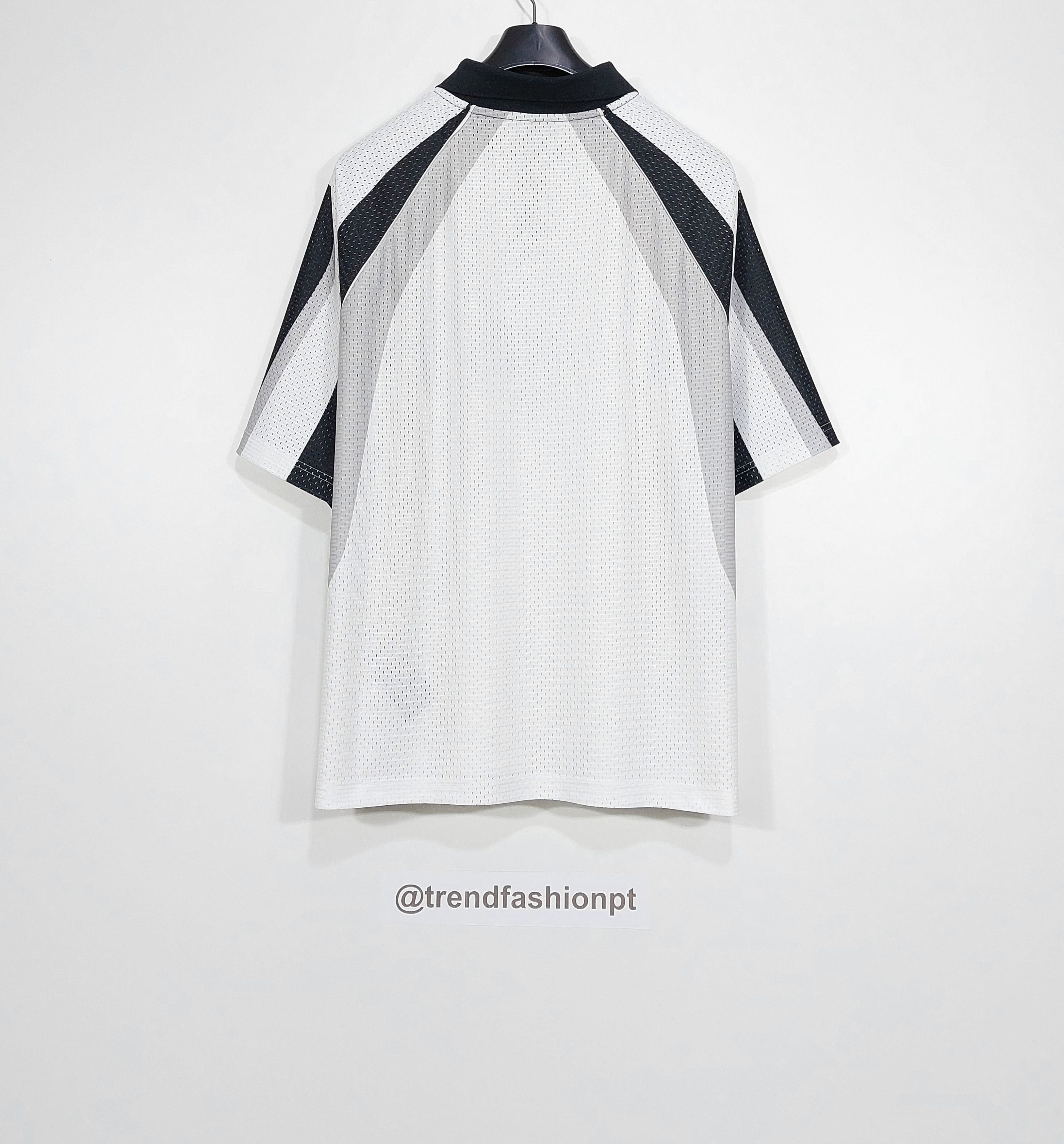 Umbro 'lazy' mesh polyester SS polo shirt - white L Size US L / EU 52-54 / 3 - 9 Thumbnail