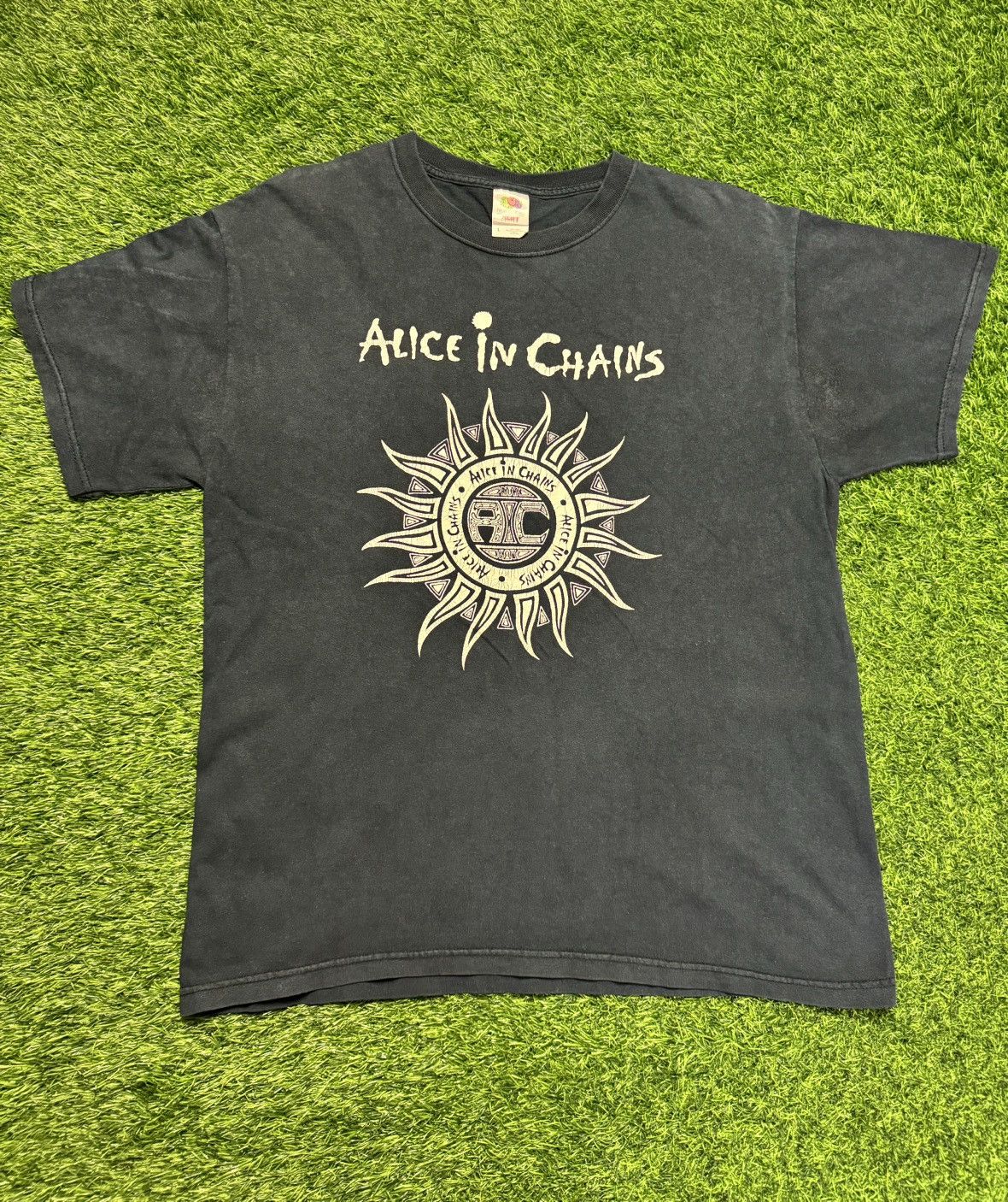 Band Tees vintage Alice in Chains by fruit of the loom Size US L / EU 52-54 / 3 - 2 Thumbnail