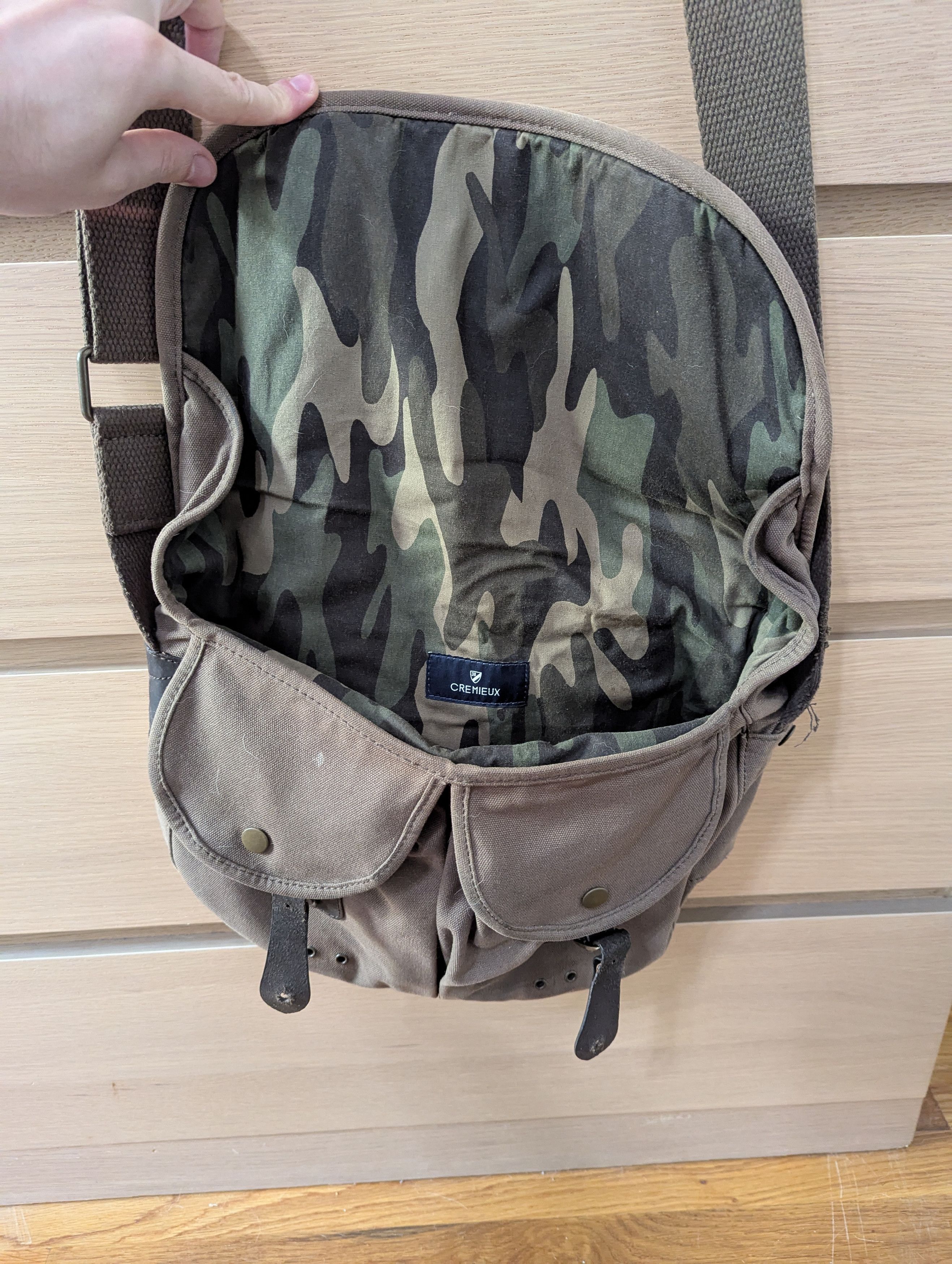 Daniel Cremieux Cremieux leather and camo messenger bag Size ONE SIZE - 4 Thumbnail