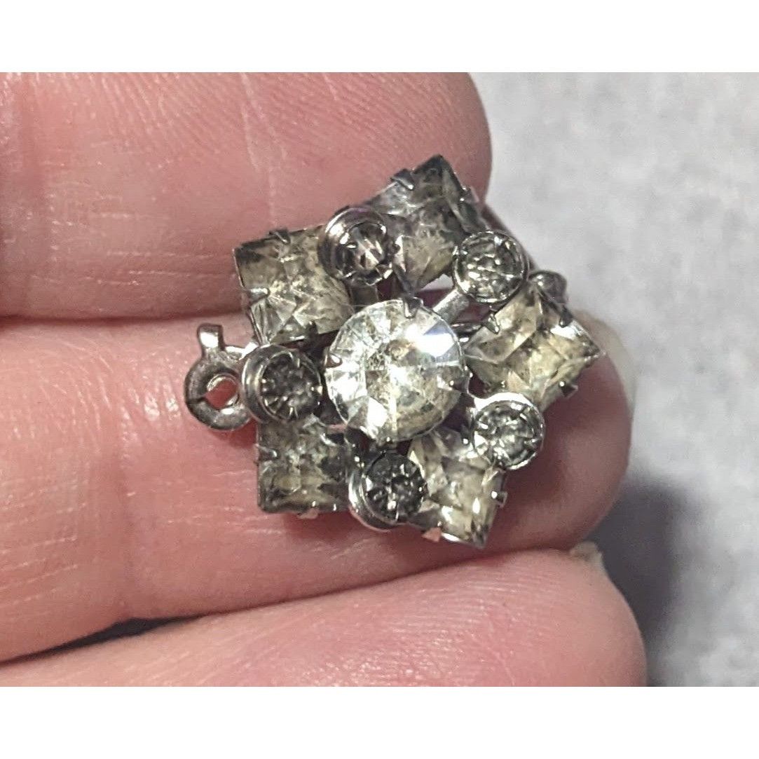 Other Vintage Rhinestone Snowflake Silver tone Mini Brooch Size ONE SIZE - 5 Thumbnail