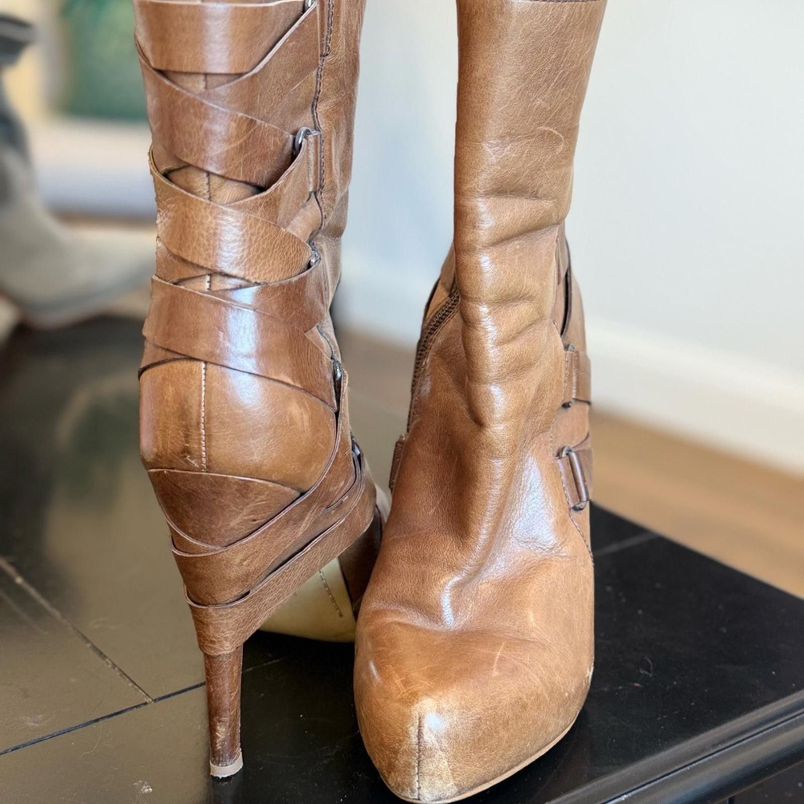 Other Boutique 9 Tan Leather Heeled Boots Size US 7.5 / IT 37.5 - 2 Thumbnail