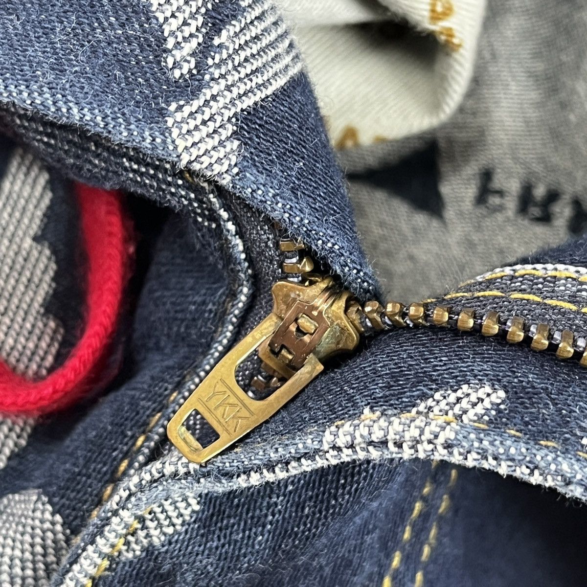 Frapbois × Issey Miyake Asymmetrical Frapbois Monogram Issey Miyake Denim Pants Size US 34 / EU 50 - 20 Thumbnail