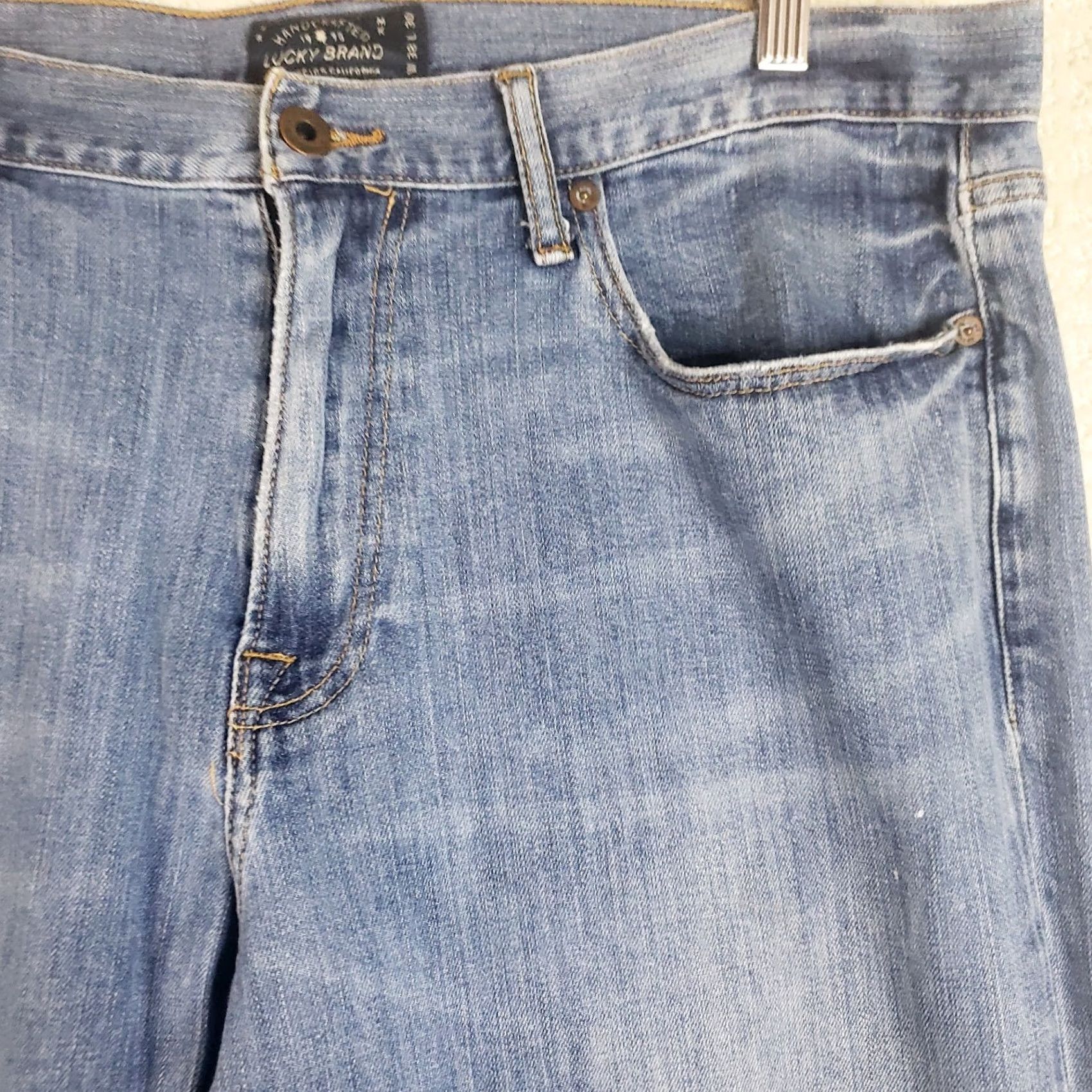 Lucky Brand Lucky Brand 410 Athletic Slim Denim Jeans Blue Men’s 38X30 Slim Straight 5-Pocket Logo USA Vintage No Size US 38 / EU 54 - 5 Thumbnail