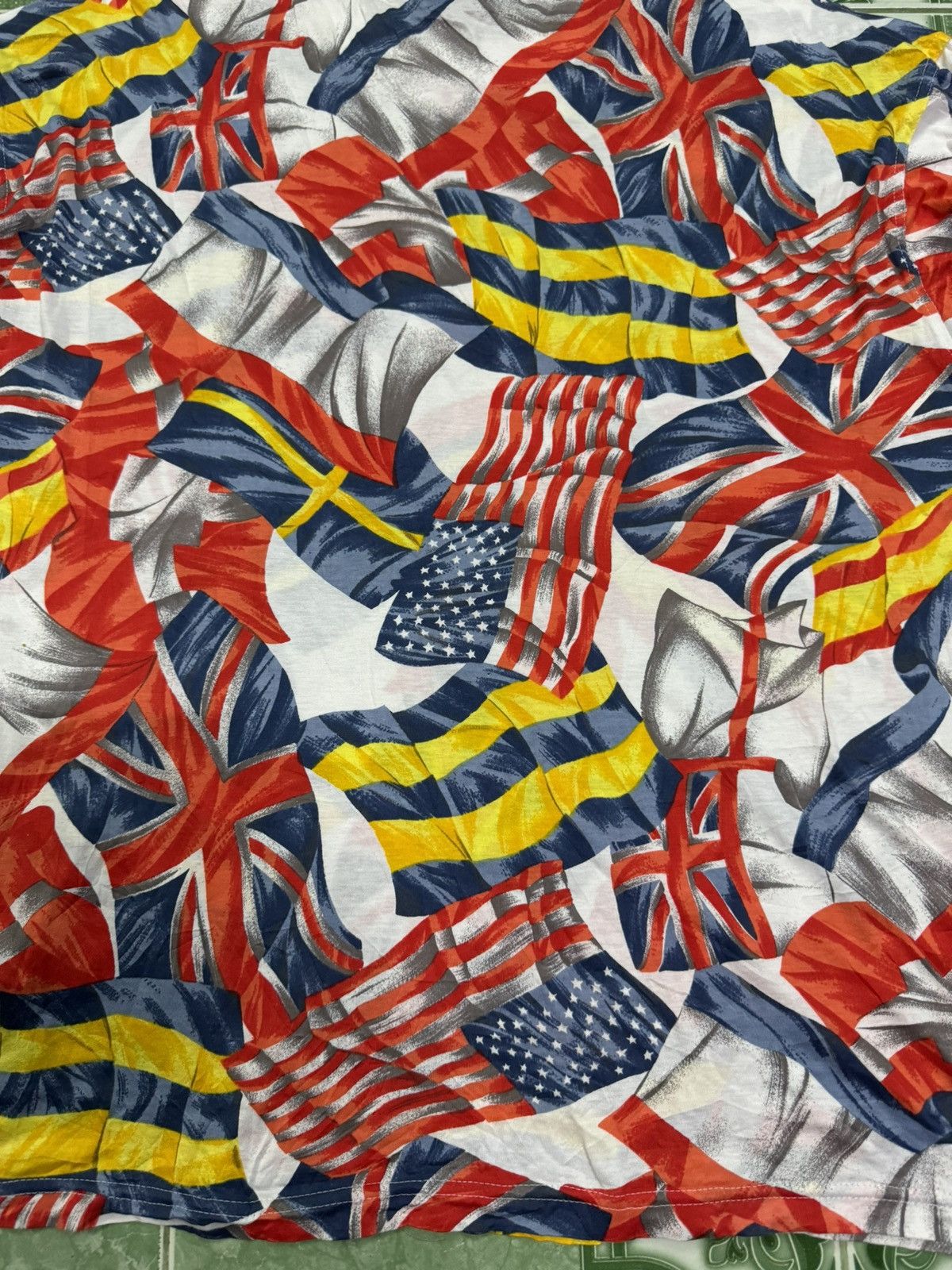 Versace Jeans Couture 90’s Versace Jeans Couture Flag Full Print london royalty Size US L / EU 52-54 / 3 - 3 Thumbnail