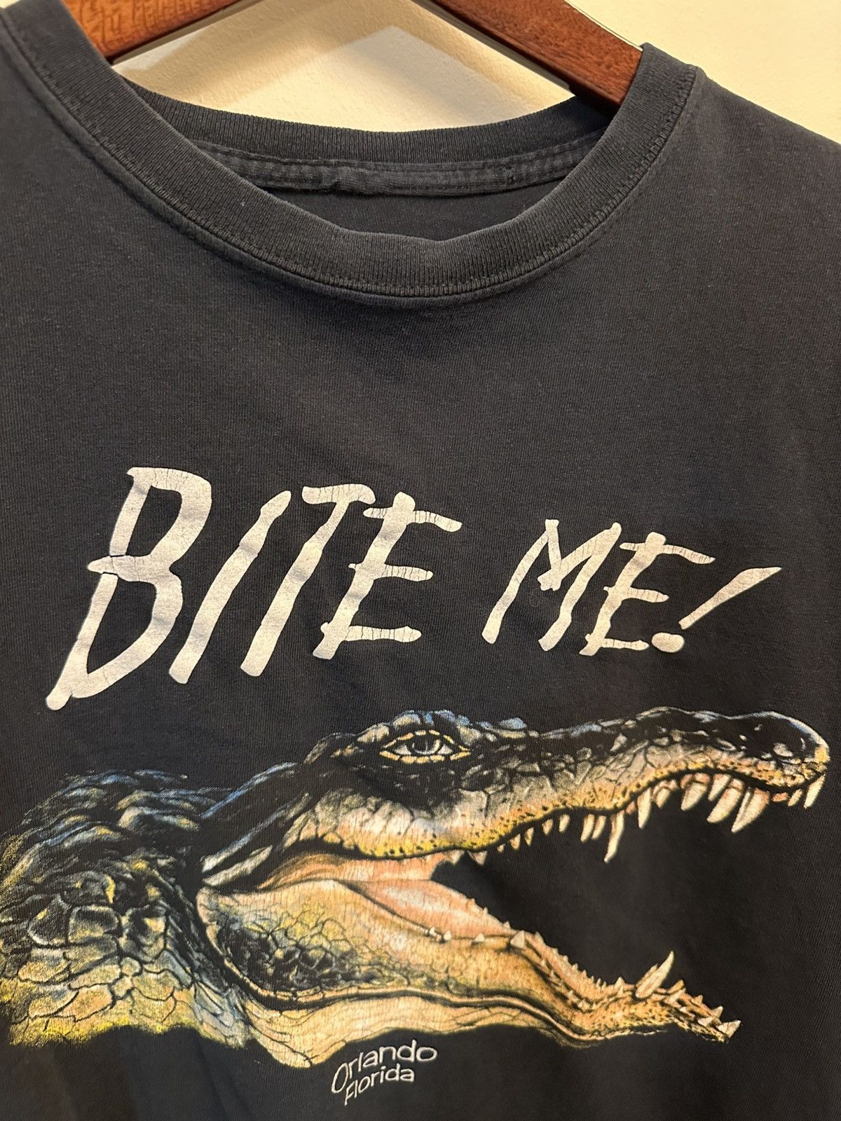 Vintage Vintage Alligator Tee Size US L / EU 52-54 / 3 - 3 Thumbnail