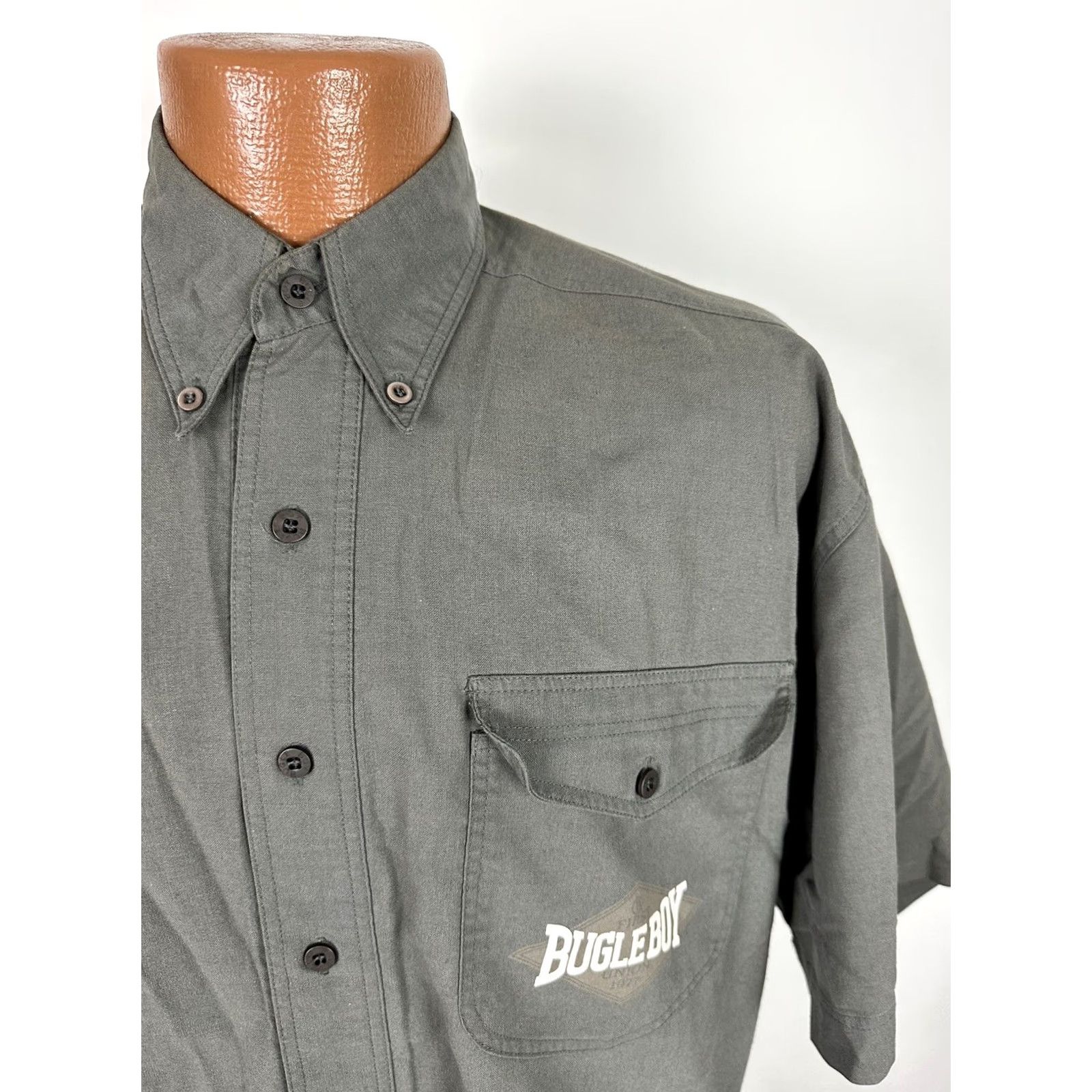 Bugle Boy VINTAGE Bugle Boy Shirt Men Medium Short Sleeve Button-Down Casual 90s Logo Pocket, Gray, Cotton/Polyester, Button Up Mens Shirt Size US M / EU 48-50 / 2 - 2 Thumbnail