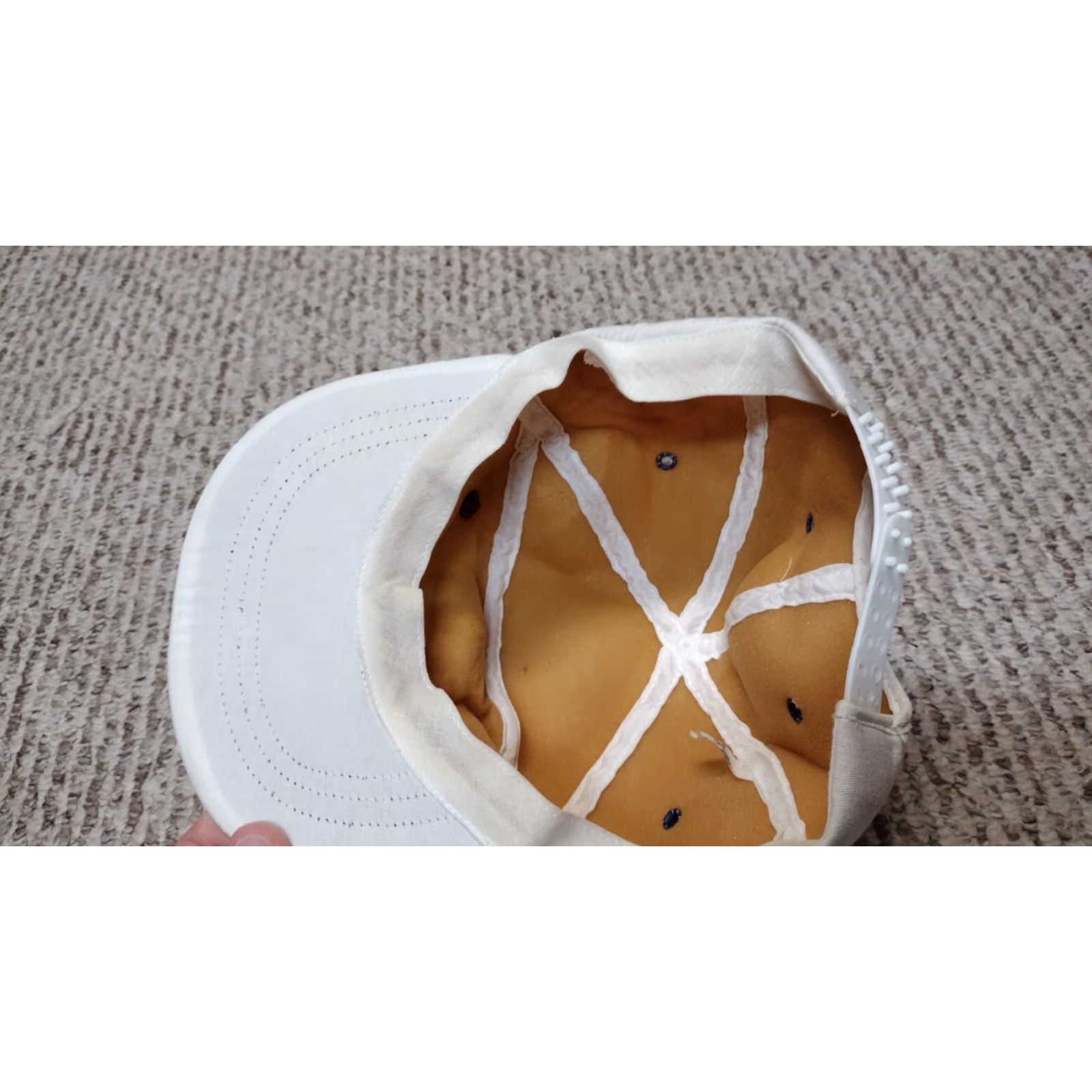 Umbro VINTAGE Umbro Hat 5 Panel Soccer Brasil CBF Pin White Adjustable Mens Cap Logo 90s Size ONE SIZE - 6 Thumbnail