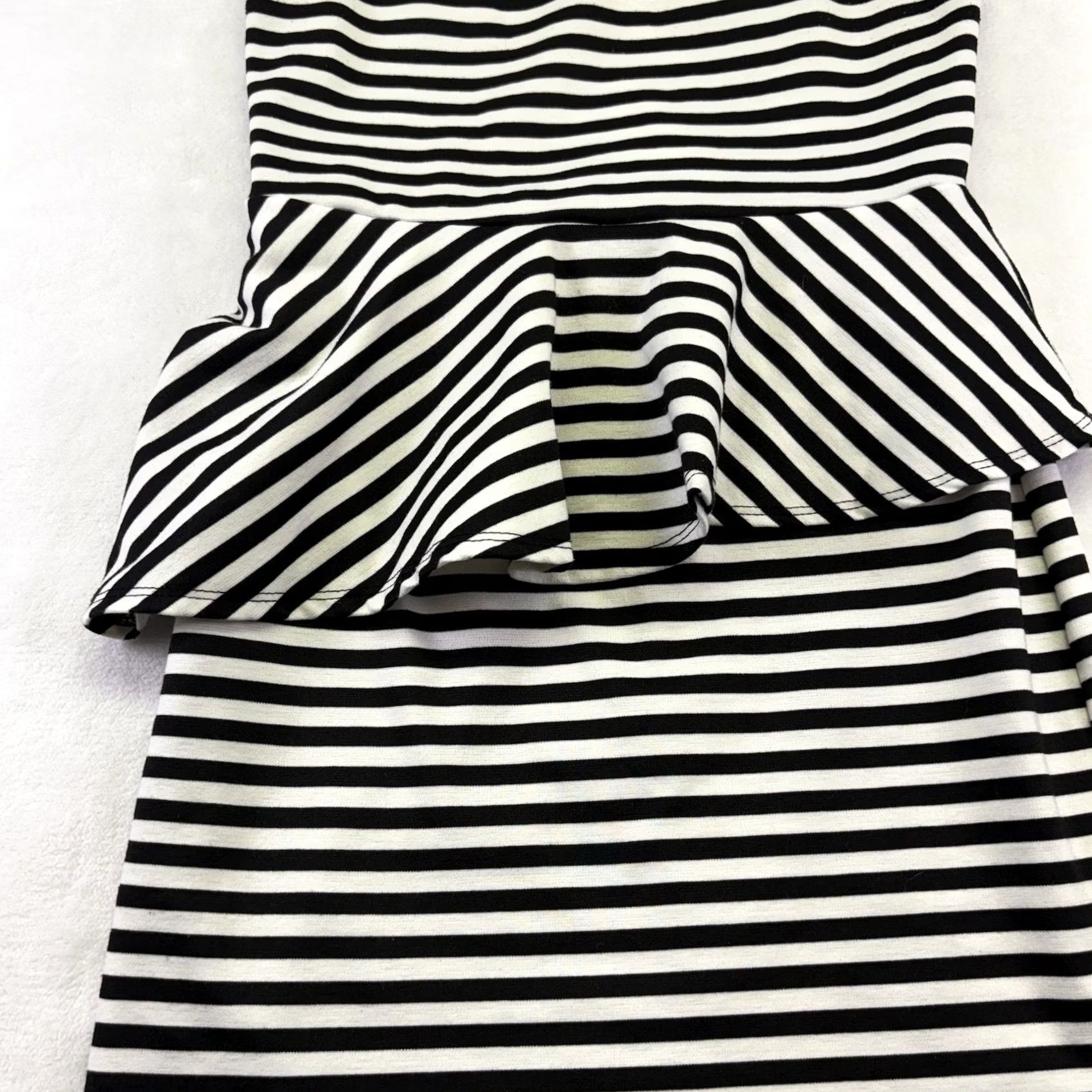 Vintage Living Doll Dress Black White Striped Peplum Bodycon Sleeveless Mini L Womens Dress Short Sleeve Not Applicable/All Seasons? Size L / US 10 / IT 46 - 6 Thumbnail