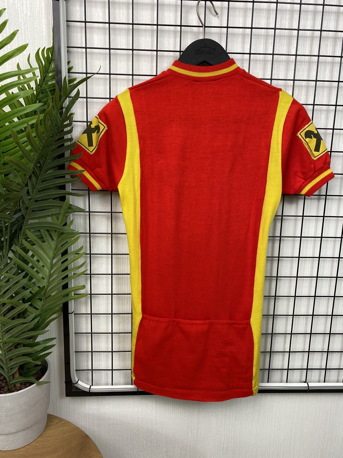 Other Rare vintage 80’s 90’s men cycle jersey “Rady” Raiffeisen Size US S / EU 44-46 / 1 - 18 Thumbnail