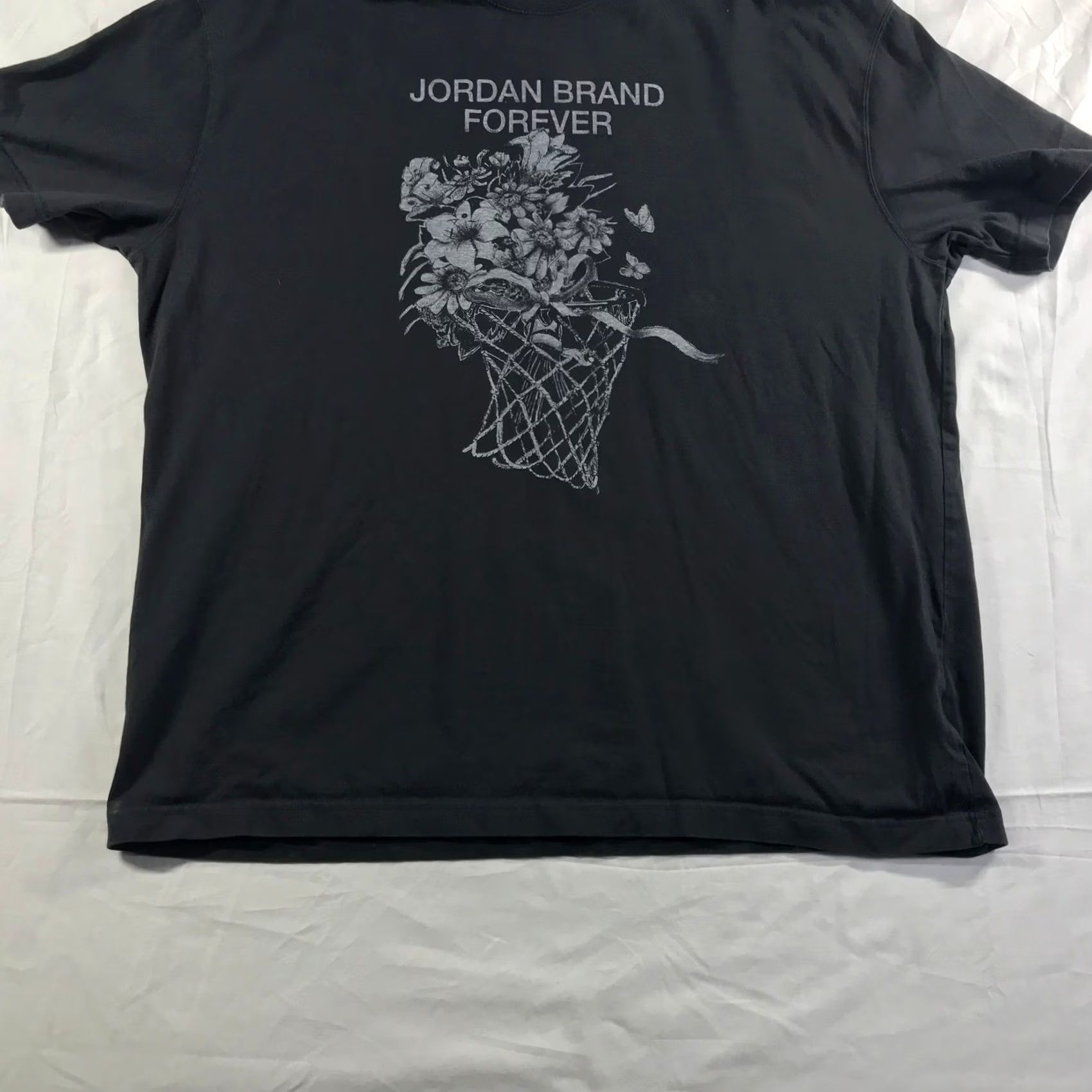 Jordan Brand Jordan Brand Nike Forever Floral Basketball Hoop Graphic T-Shirt Mens XL Black Size US XL / EU 56 / 4 - 7 Thumbnail