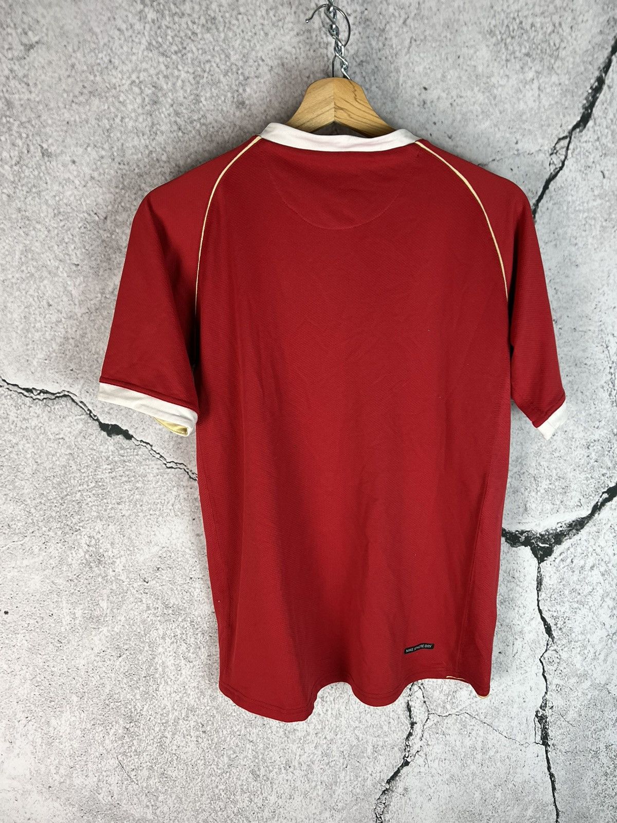 Nike Nike Manchester United Football Shirt Vodafone Size US S / EU 44-46 / 1 - 2 Thumbnail