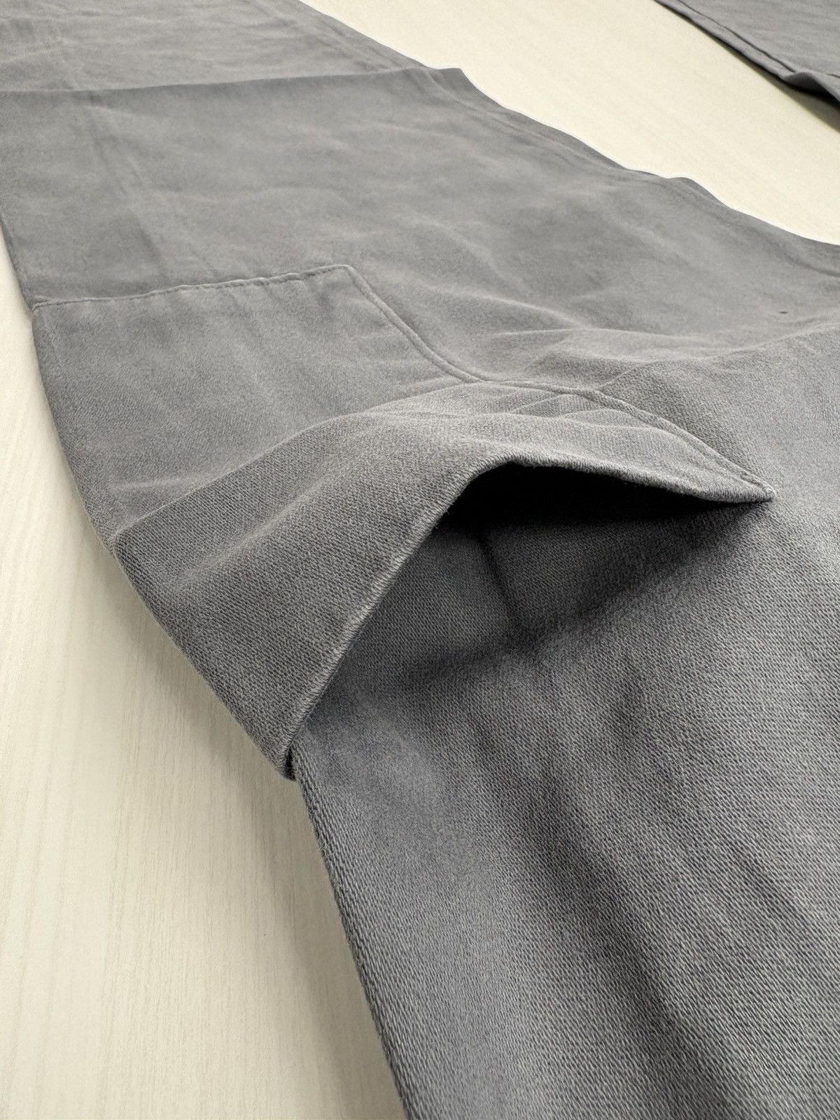 Balenciaga × Gap × Kanye West Yeezy Gap Sateen Cargo Pants Dark Grey Size US 30 / EU 46 - 5 Thumbnail