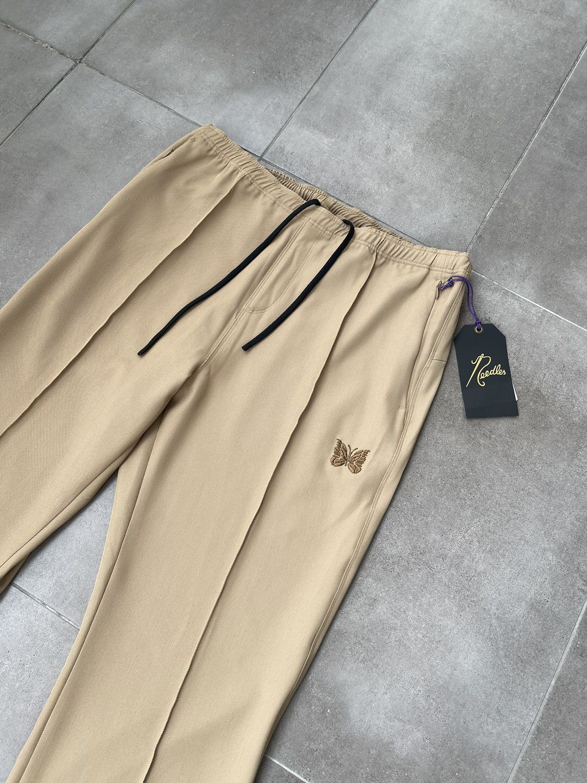 Needles !DS! DS23 Needles Butterfly W.U Boot Cut Khaki Track Pants Size 34" / US 12 / IT 48 - 14 Thumbnail