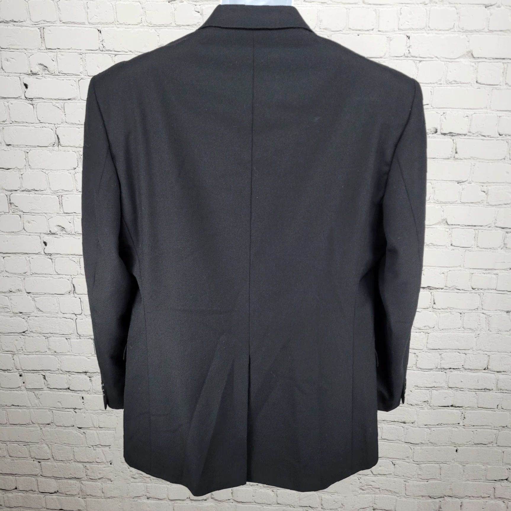 Vintage VINTAGE Alexandre Black 2 Button Single Vented Notch Blazer Sport Coat 42R Men Blazer Wool Solid 2 Piece 3-Button Sleeves Regular UK Mens Size 42R - 2 Thumbnail