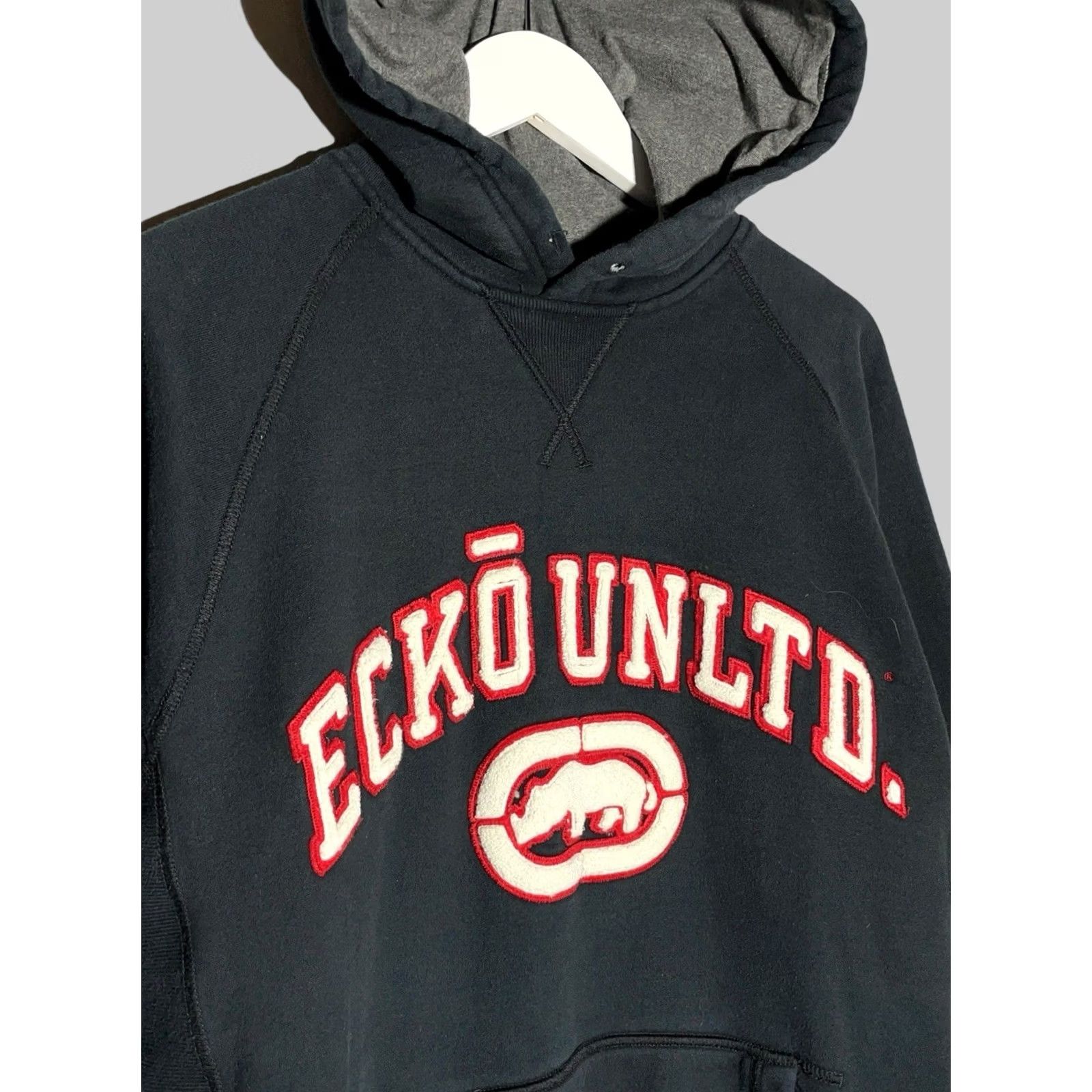 Vintage Vintage Ecko Unltd Hoodie Men’s M Black Red Rhino Logo Pullover Sweatshirt Size US M / EU 48-50 / 2 - 3 Thumbnail
