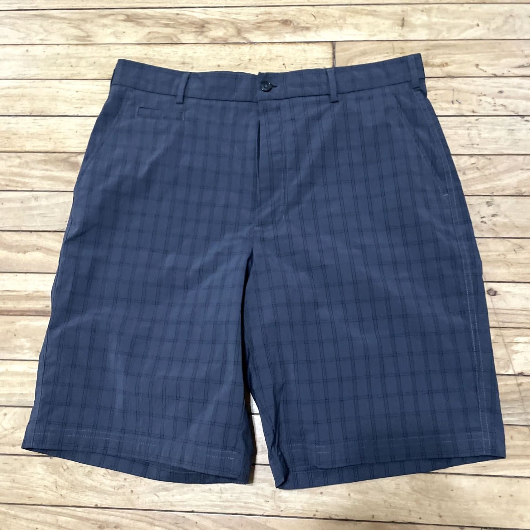 Vintage Pebble Beach Plaid Golf Shorts Men 34 Performance Charcoal Gray Active Flat 10" Size US 34 / EU 50 - 2 Thumbnail