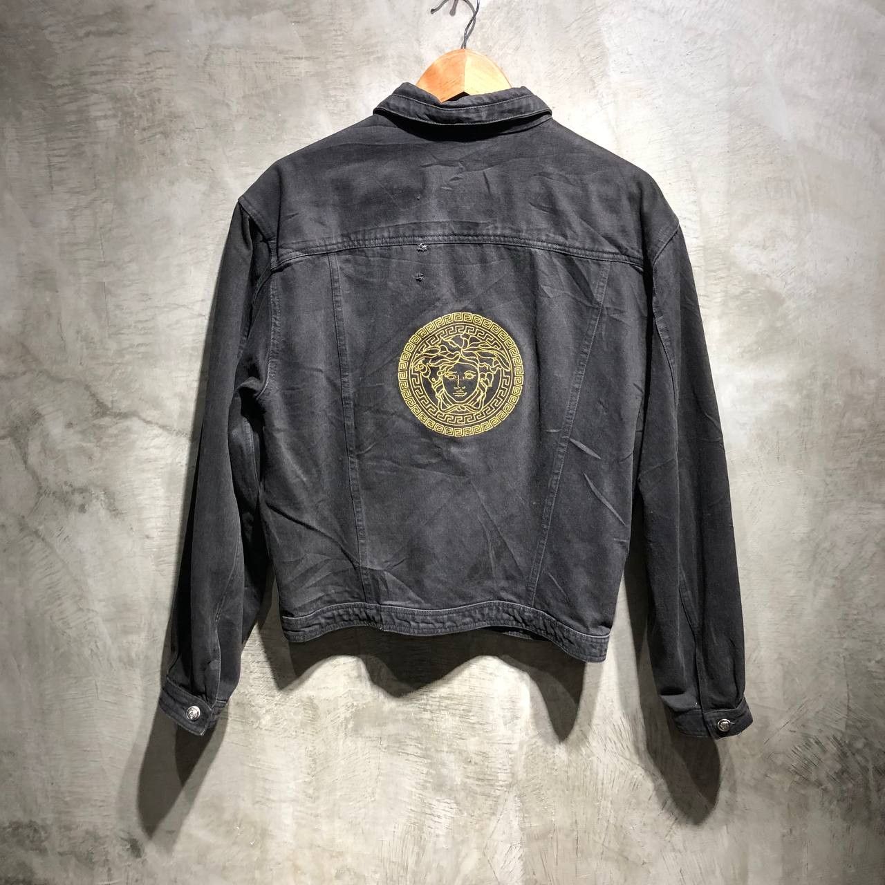 Versace Versace Embroidered Logo Denim jacket Size US S / EU 44-46 / 1 - 2 Thumbnail
