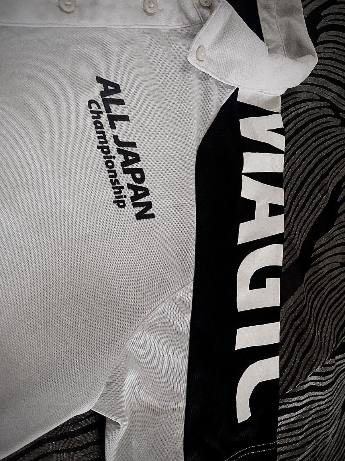 Descente Vintage Descente Sports Magic–All Japan Championship Edition Size US L / EU 52-54 / 3 - 4 Thumbnail