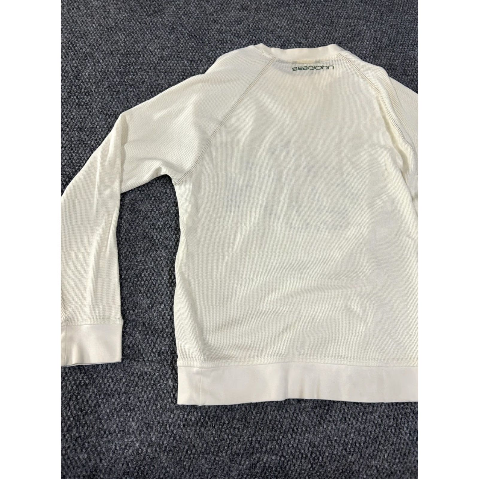 Sean John Sean John Shirt Mens L White Waffle Knit Long Sleeve Lion Graphic Thermal Size US L / EU 52-54 / 3 - 7 Thumbnail
