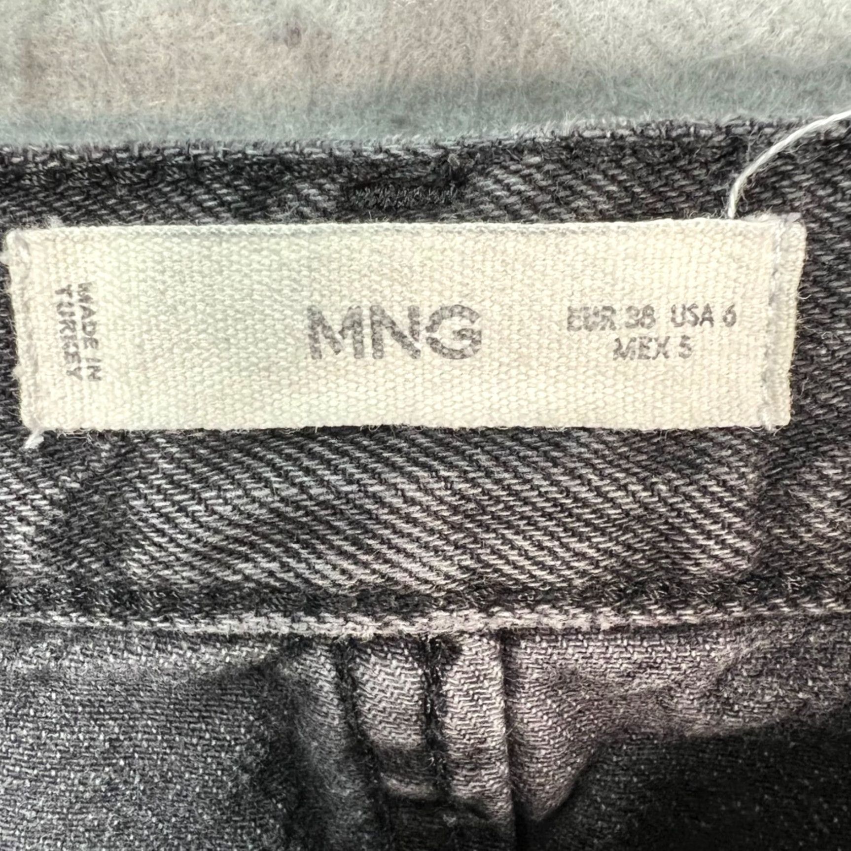 Mango Mango Womens Size 6 High-Rise Black Denim Jeans Straight Leg 5-Pocket Cotton Blend Jeans Womens Manufactured Mango Jeans Black XS-Size 6? Size 28" / US 6 / IT 42 - 3 Thumbnail