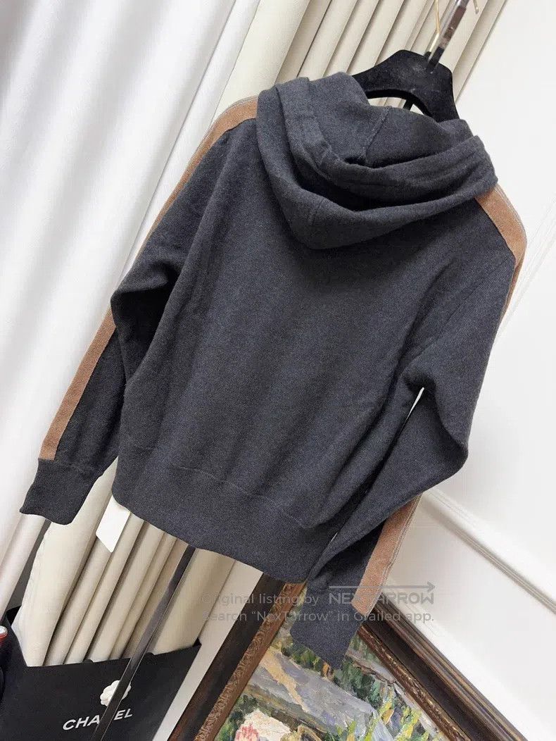 Brunello Cucinelli Brunello Cucinelli Dark Gray and Khaki Color Cashmere Hood Size S / US 4 / IT 40 - 2 Thumbnail