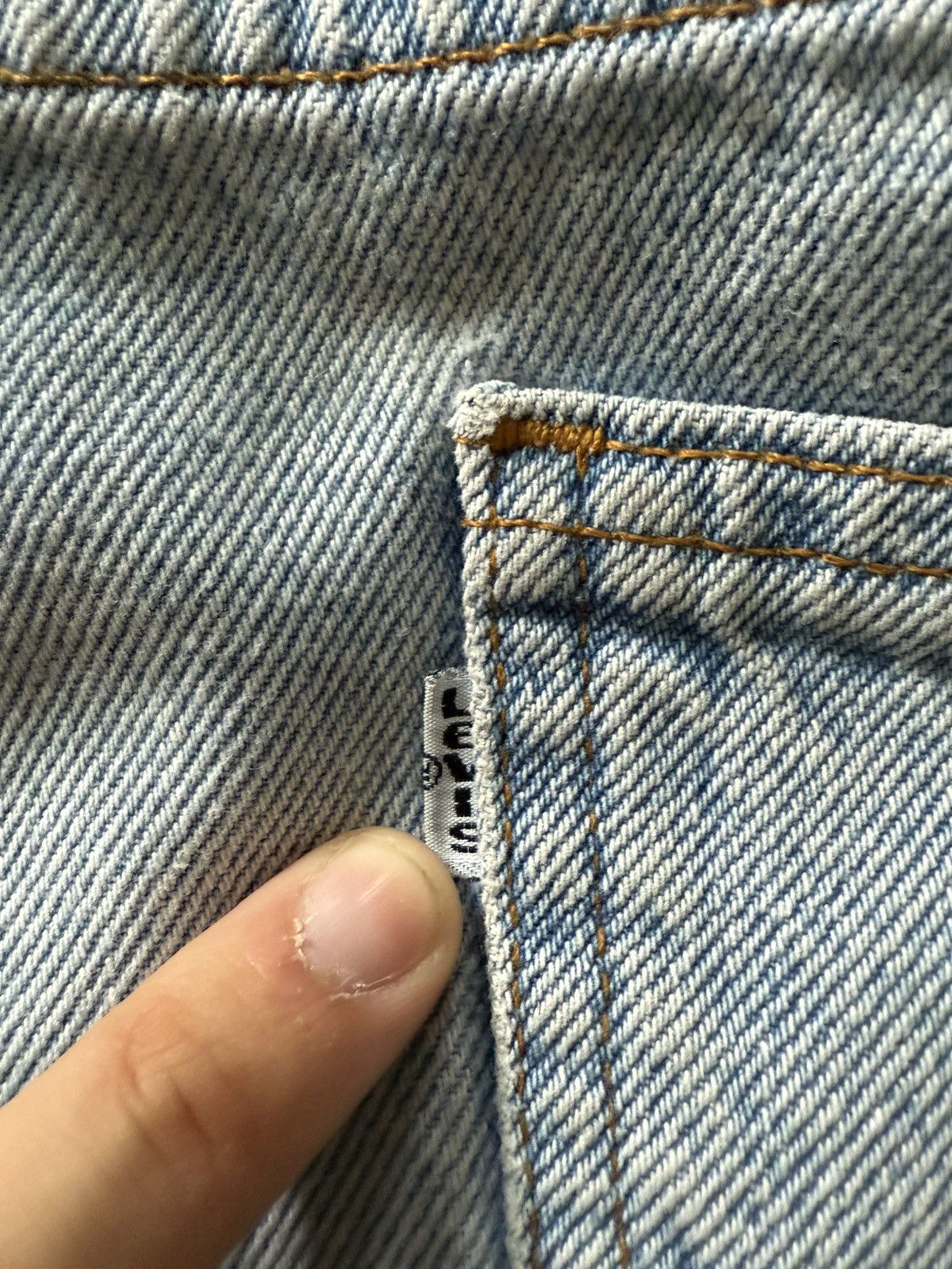 Levi's Levi’s Denim Shorts / Jorts Size US 34 / EU 50 - 3 Thumbnail