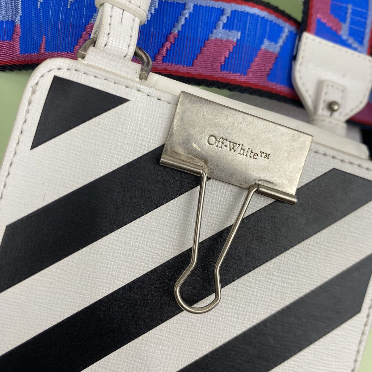 Off-White Off White Virgil Abloh Logo Crossbody Shoulder IPHONE Bag Size ONE SIZE - 4 Thumbnail