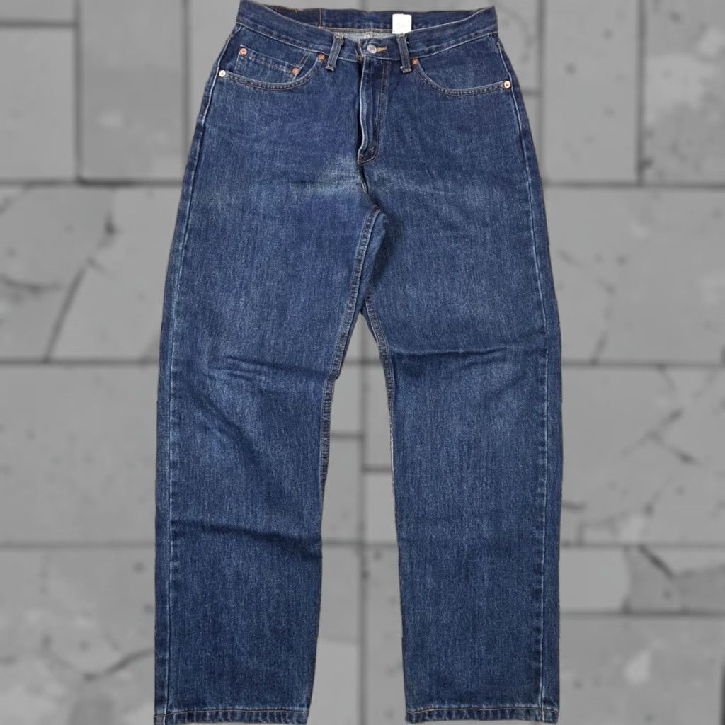 Levi's VINTAGE Levi's Jeans Mens 33X30 Blue Relaxed Fit 550 Tapered Leg Distress Fade Wash 100% Cotton Denim Modern/Regular Mens Size US 33 - 1 Thumbnail
