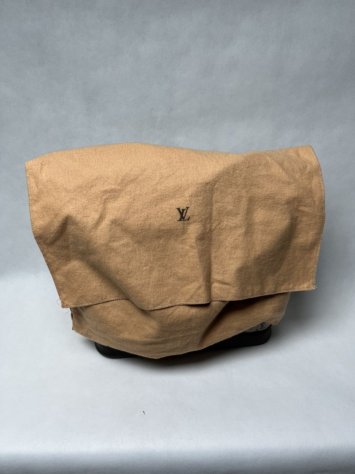 Louis Vuitton Louis Vuitton Alma cloth handbag grey monogram rare Size ONE SIZE - 25 Thumbnail