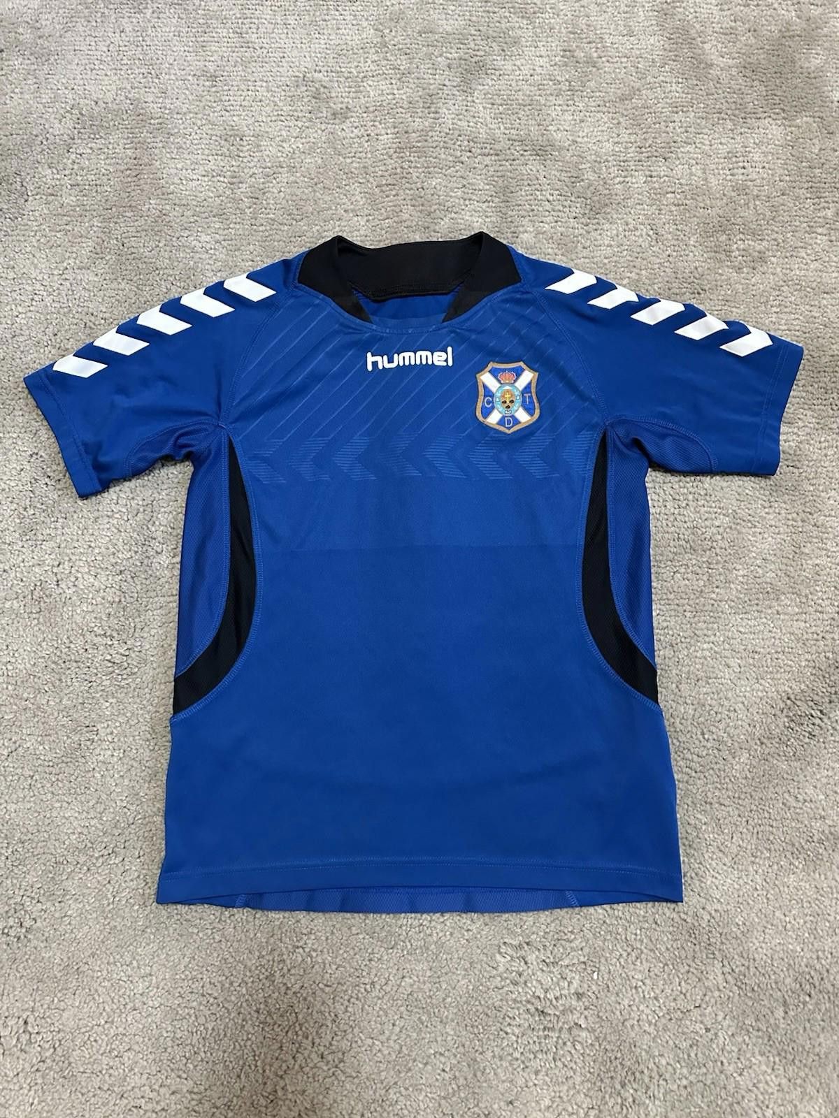 Designer MEN'S FC TENERIFE SOCCER FOOTBALL SHIRT JERSEY MAILLOT Size US S / EU 44-46 / 1 - 1 Thumbnail