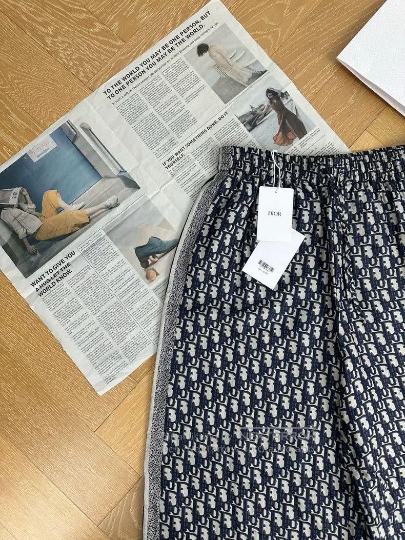 Dior Dior 25-year-old new twill Oblique printed mid-waist elast Size 42" / US 20 - 6 Thumbnail