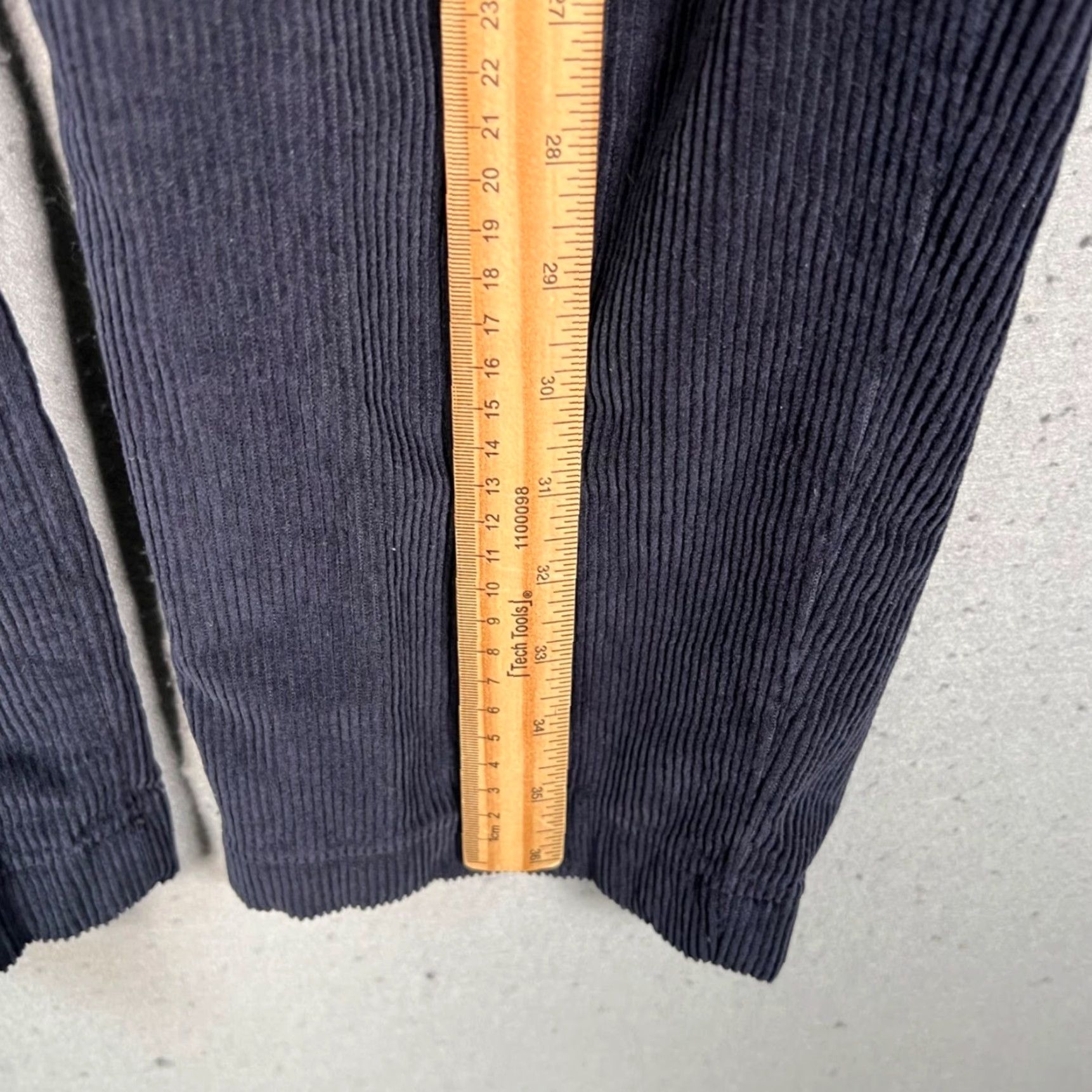 Gap Gap Mens Slim Fit Navy Corduroy Pants Straight Leg 28 x 25 Blue Straight Leg Chino Casual Pants Mens Classics Size US 28 / EU 44 - 7 Thumbnail