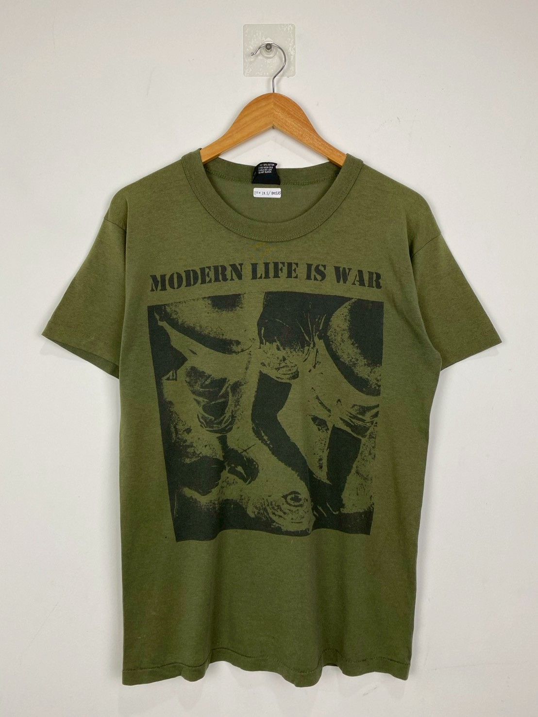 Vintage Vintage Modern Life IS War T-Shirts DO1535 Size US M / EU 48-50 / 2 - 2 Thumbnail