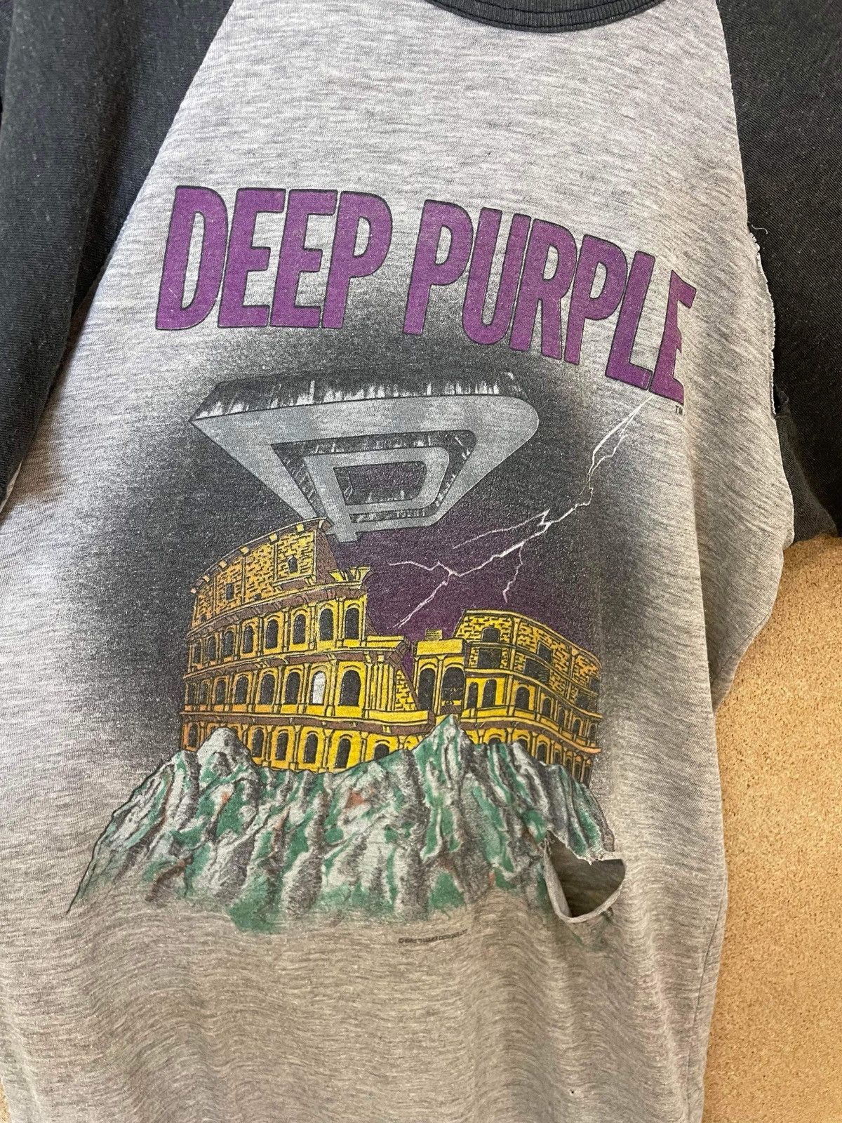 Band Tees × Vintage Vintage Deep Purple 1985 Raglan Tee - S Size US S / EU 44-46 / 1 - 3 Thumbnail