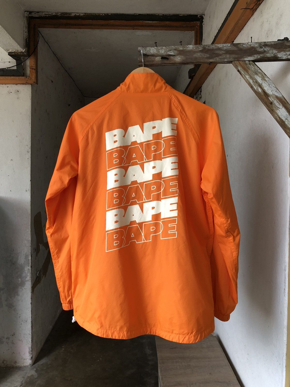 Bape Bape Windbreaker Jacket Size S / US 4 / IT 40 - 1 Thumbnail