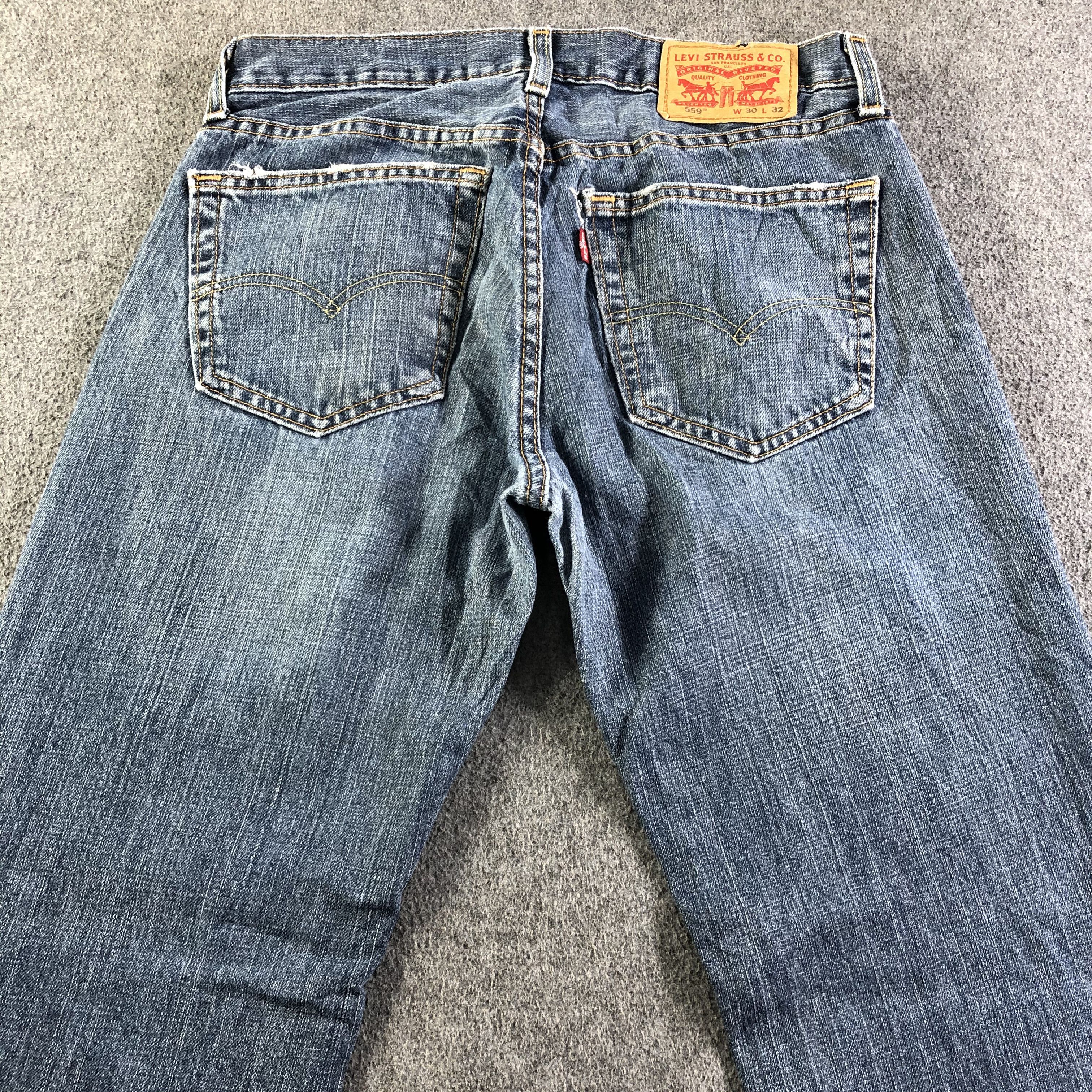 Levi's Vintage Blue Wash Levis 559 Jeans-J4522 Size US 31 - 4 Thumbnail