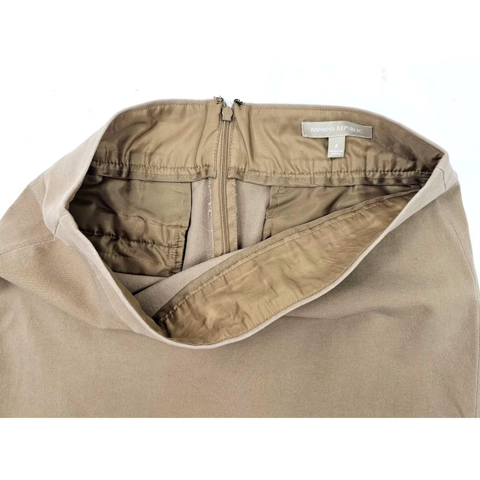 Banana Republic Banana Republic Skirt Women 4 Beige Sloan Pencil Career Vent EUC (28x22) 428024 Size 27" / US 4 / IT 40 - 5 Thumbnail