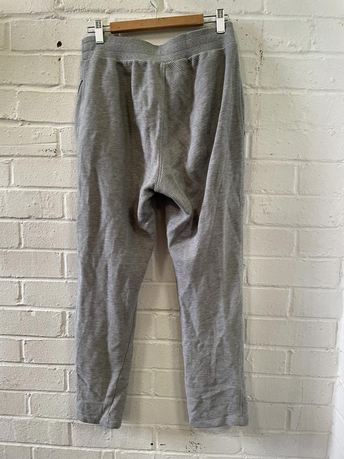 Tommy Hilfiger Tommy Hilfiger Men's Grey Sweatpants Size S Size US 30 / EU 46 - 4 Thumbnail