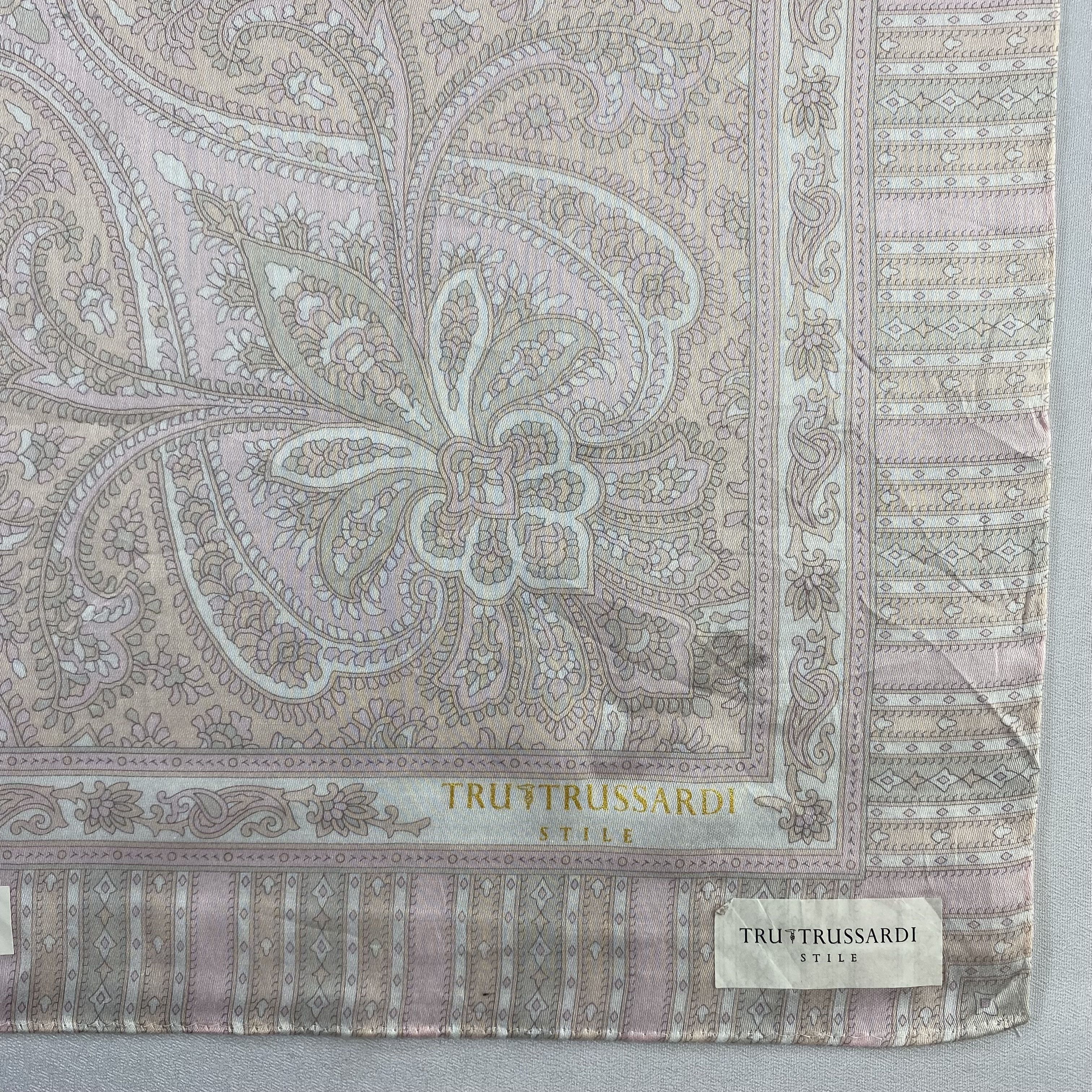 Trussardi × Vintage NWT Trussardi Neckerchief / Bandana / Handkerchief-P568 Size ONE SIZE - 3 Thumbnail