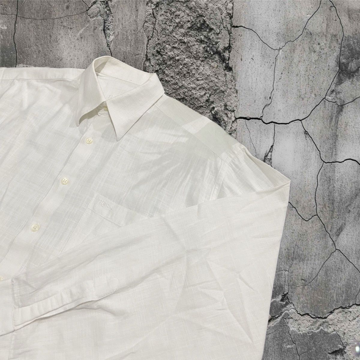 Hugo Boss Hugo boss shirt L Size US L / EU 52-54 / 3 - 7 Thumbnail