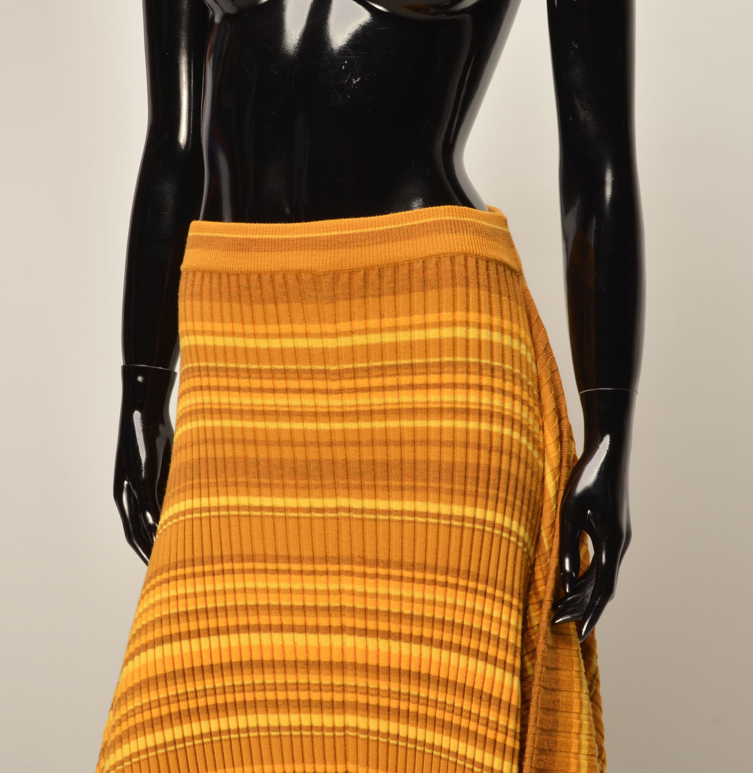 JW Anderson JW Anderson Wool Pleated Striped Asymmetric Draped Skirt Size 26" / US 2 / IT 38 - 2 Thumbnail