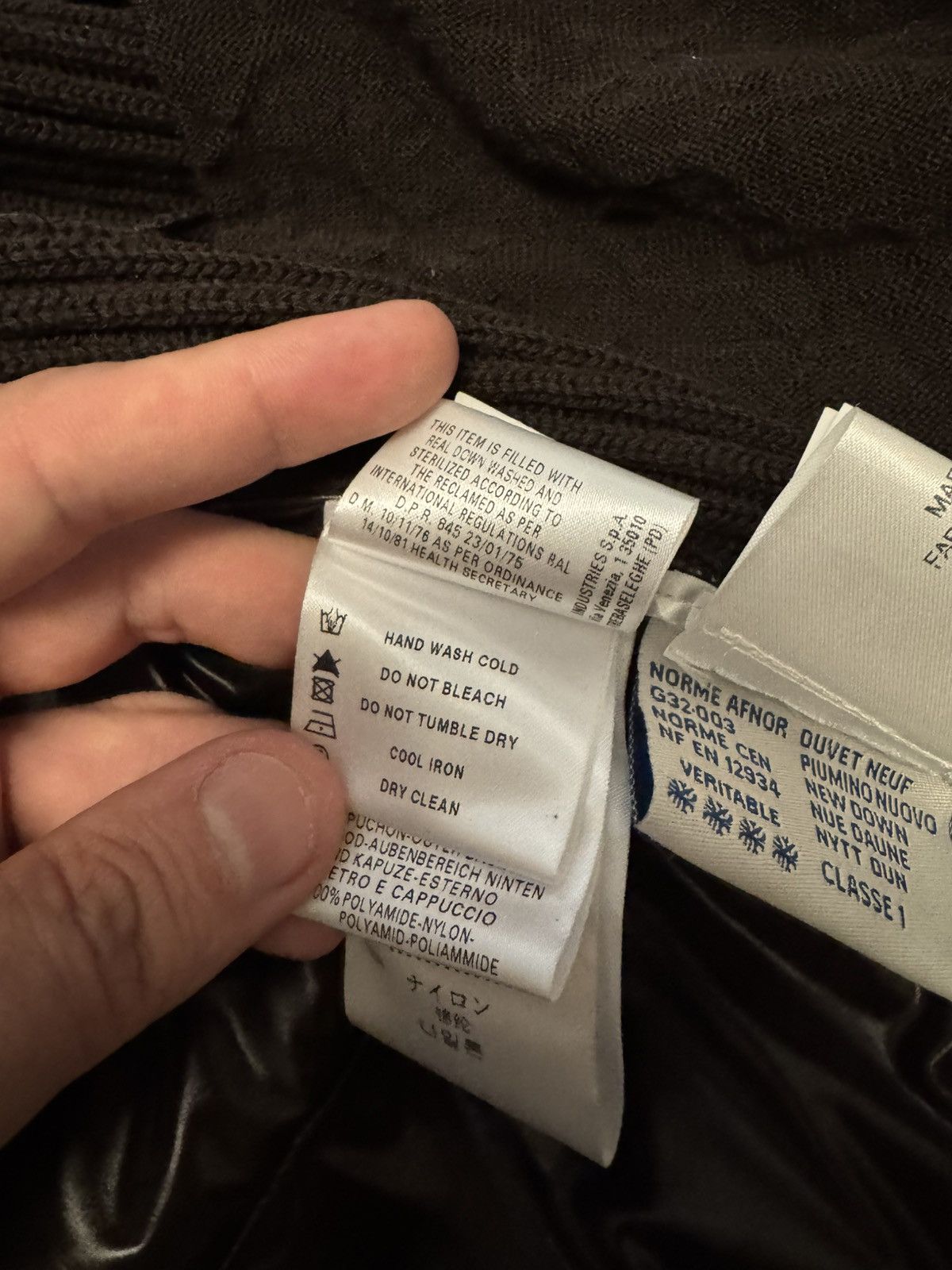 Moncler Women’s Moncler Vest Size L / US 10 / IT 46 - 15 Thumbnail