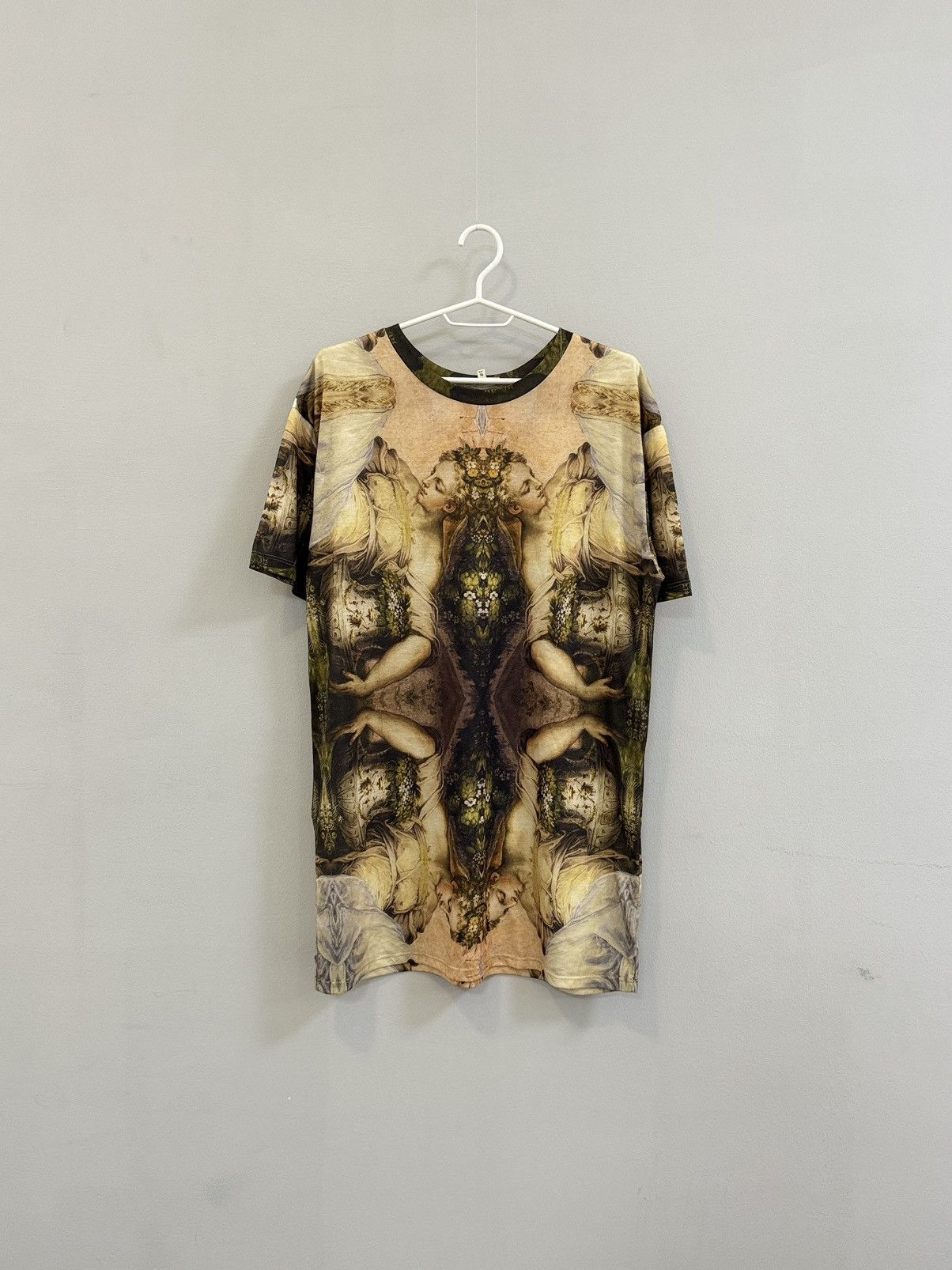 Japanese Brand Very crazy Renaissance painting T-shirt full print HYPE Y2K Size US L / EU 52-54 / 3 - 1 Thumbnail