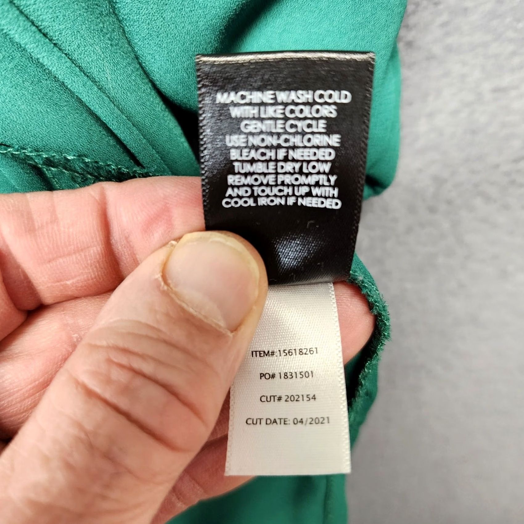 Torrid VINTAGE Torrid Top Womens 3X Green Duster Cardigan Long Line Roll Tab Sleeves NO BELT Women Cardigan Button-Up Solid Green 3X Long Sleeve Womens Size XXL / US 16-18 / IT 52-54 - 5 Thumbnail