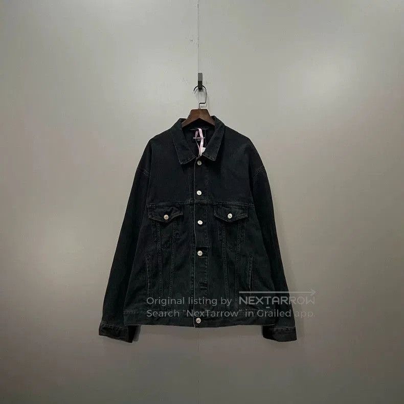 Balenciaga Balenciaga Graffiti Double B Denim Jacket. Size US XS / EU 42 / 0 - 1 Thumbnail