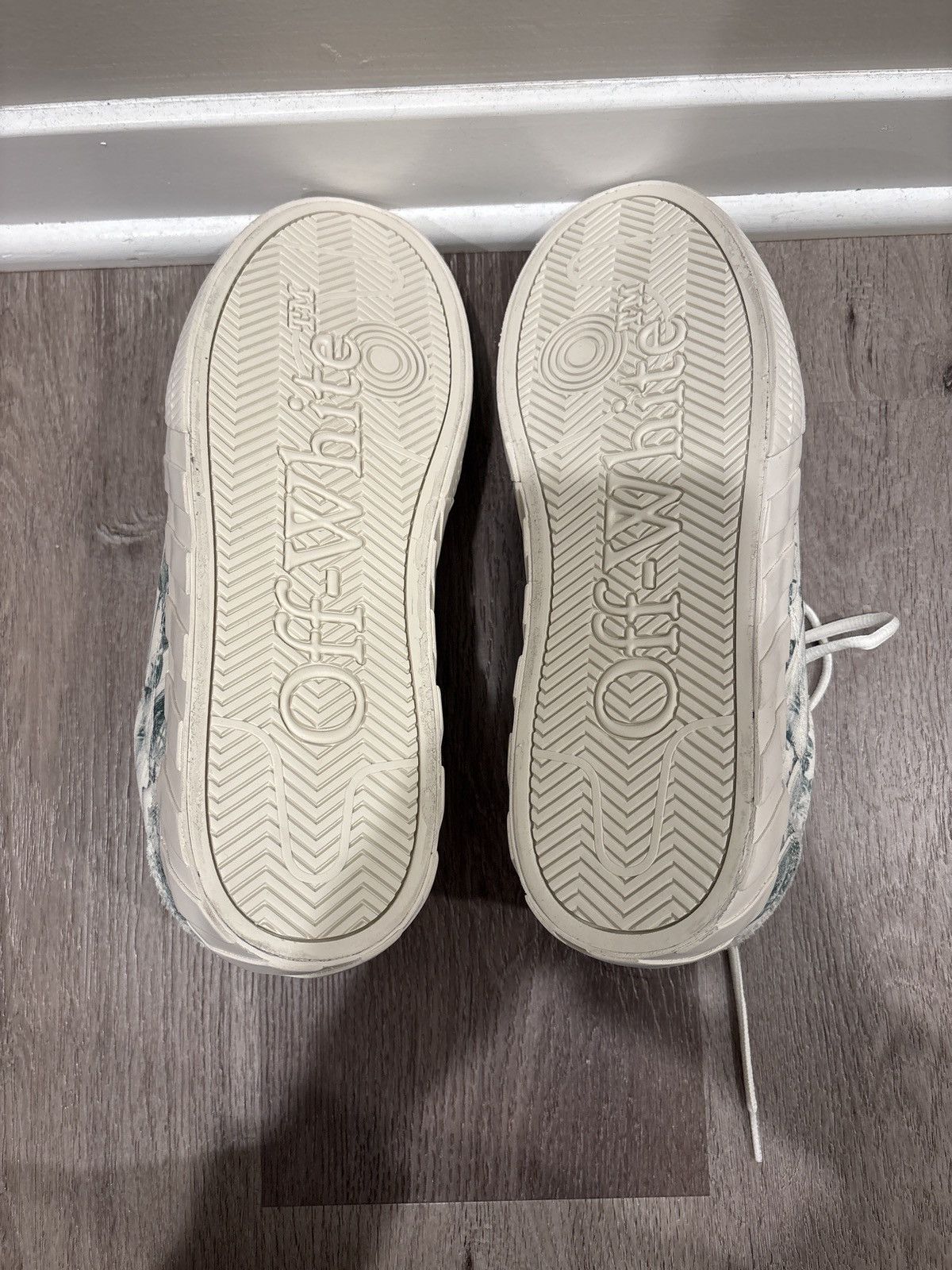 Off-White Off-White Vulcanized 779 Dollar White Size US 11 / EU 44 - 6 Thumbnail