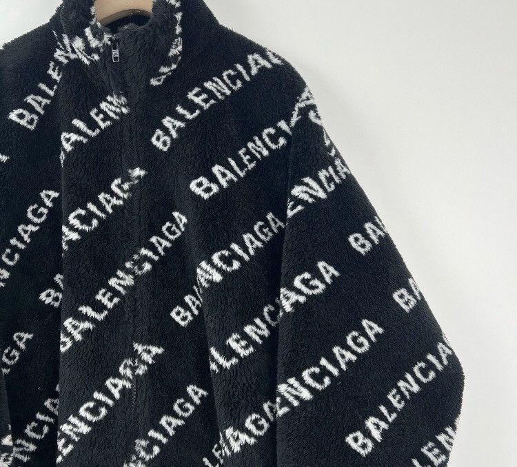 Balenciaga Balenciaga black and white bullet screen full logo teddy ja Size US XS / EU 42 / 0 - 3 Thumbnail