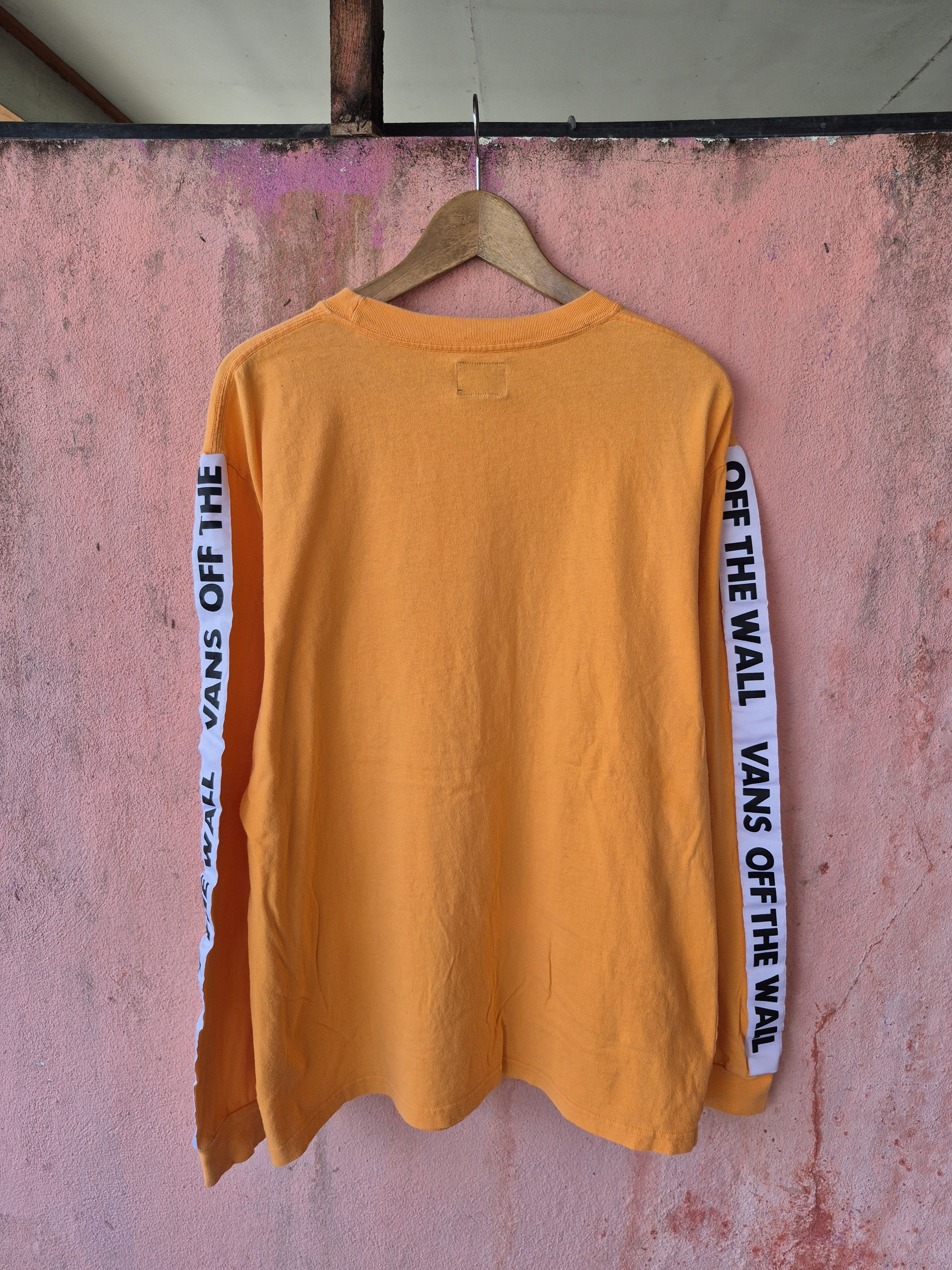 Vans 🔥 Vans Off The Wall Sidetape Skate Streetwear Tee Size US L / EU 52-54 / 3 - 2 Thumbnail