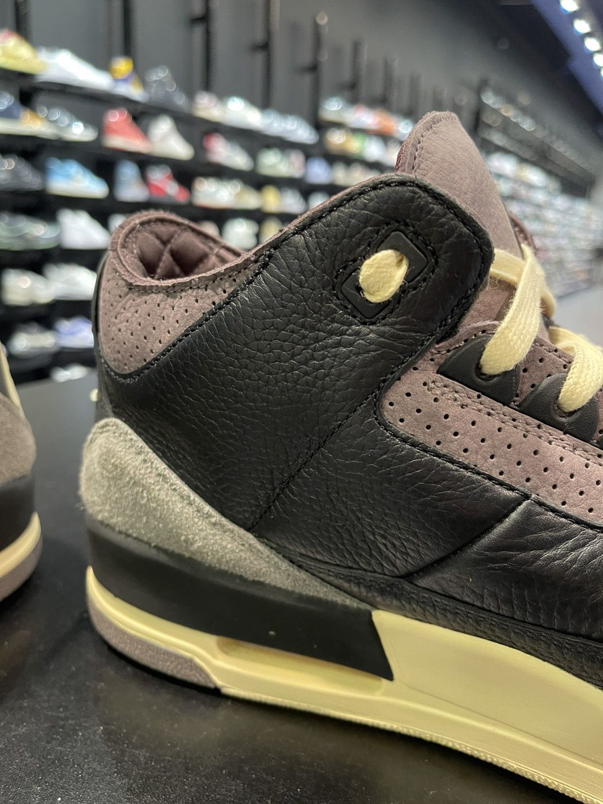 Jordan Brand Size 13 - Jordan 3 A Ma Maniere While You Where Sleeping Size US 13 / EU 46 - 8 Thumbnail